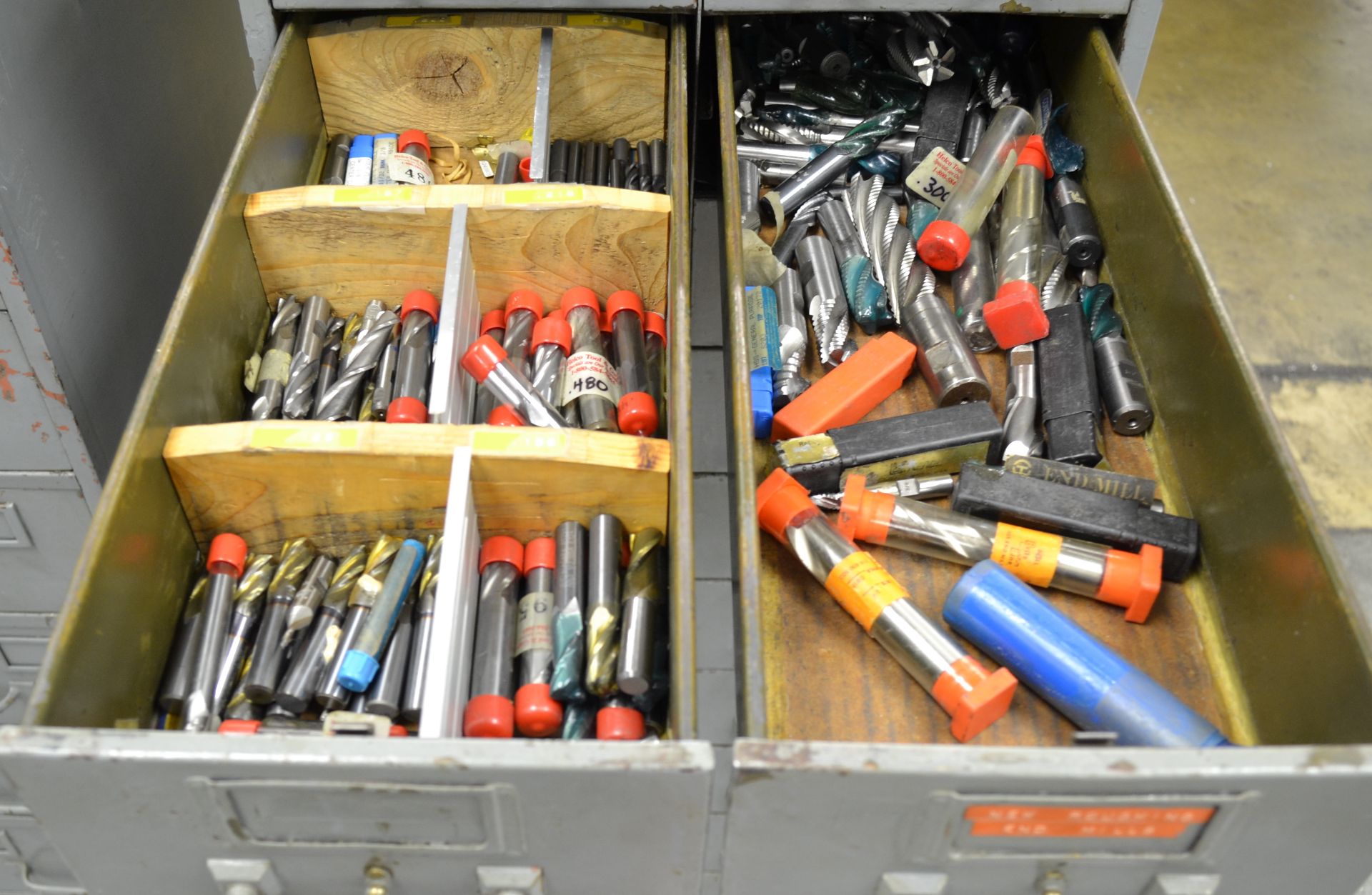 22-Drawer Tooling Cabinet With Misc. Tooling - Image 12 of 13