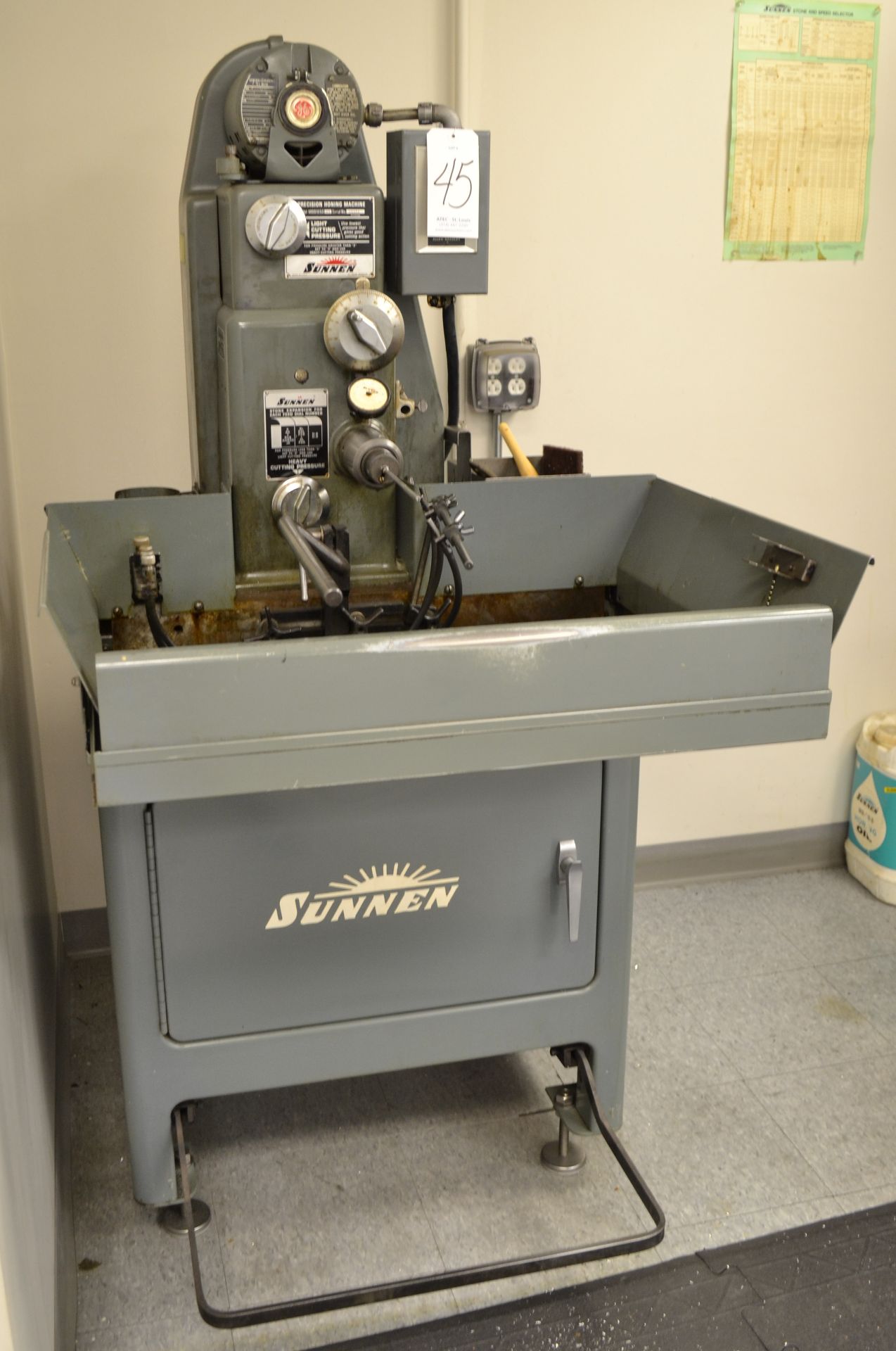 Sunnen Precision Honing Machine - Image 2 of 10