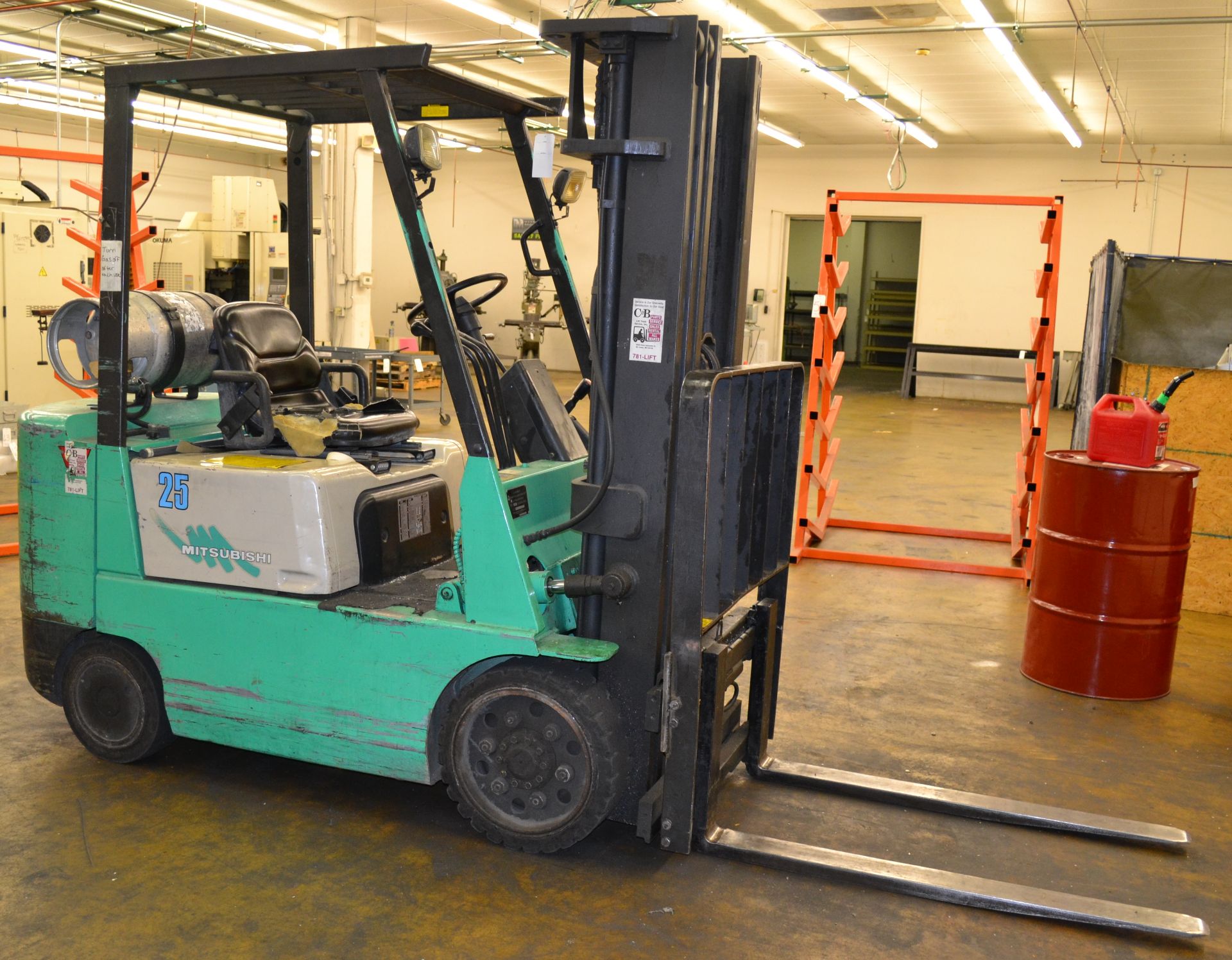 Mitsubishi Model FGC-25 Forklift, 5,000-Lb Capacity