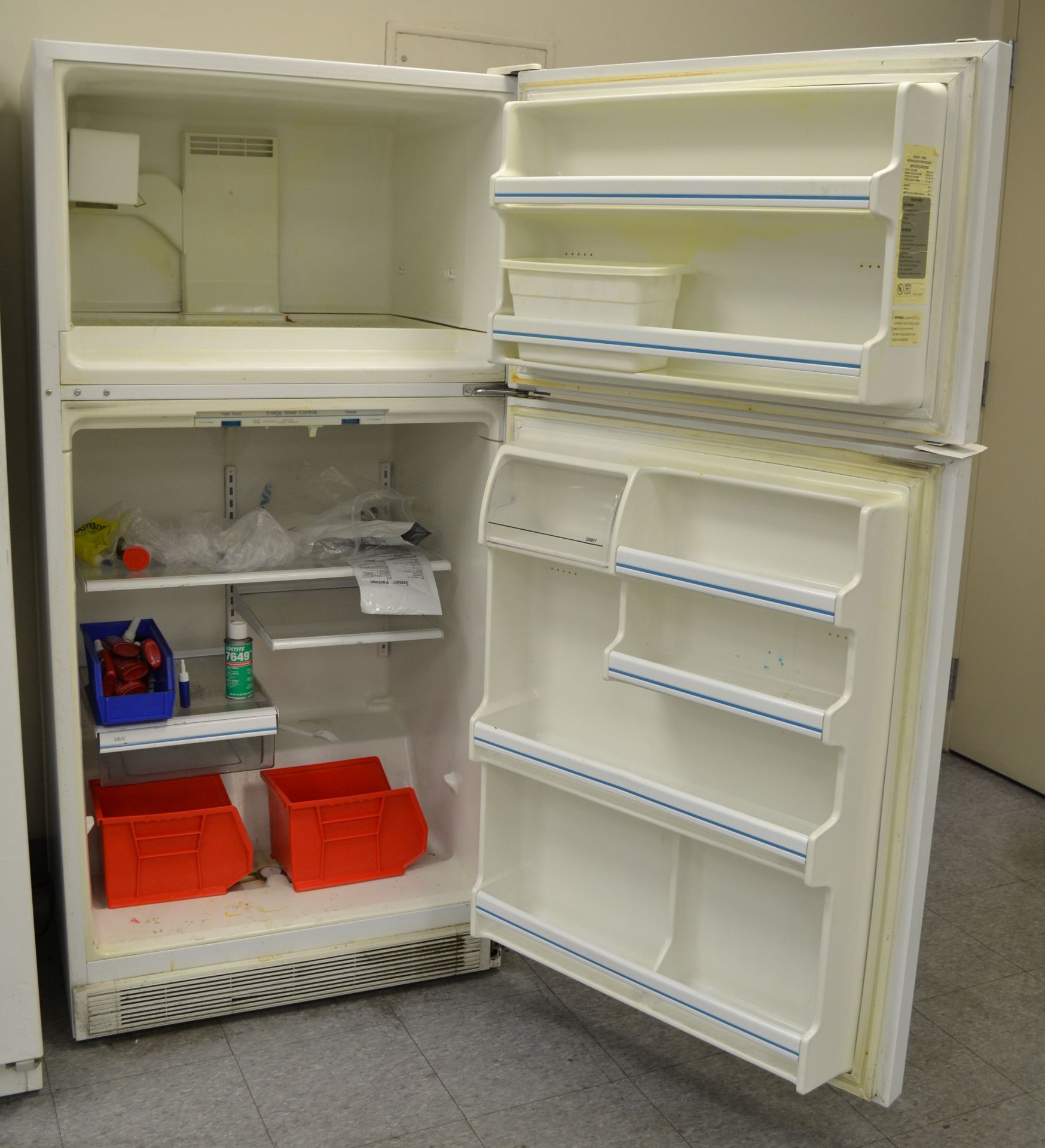 Magic Chef Chemical Storage Refrigerator Freezer - Image 2 of 3