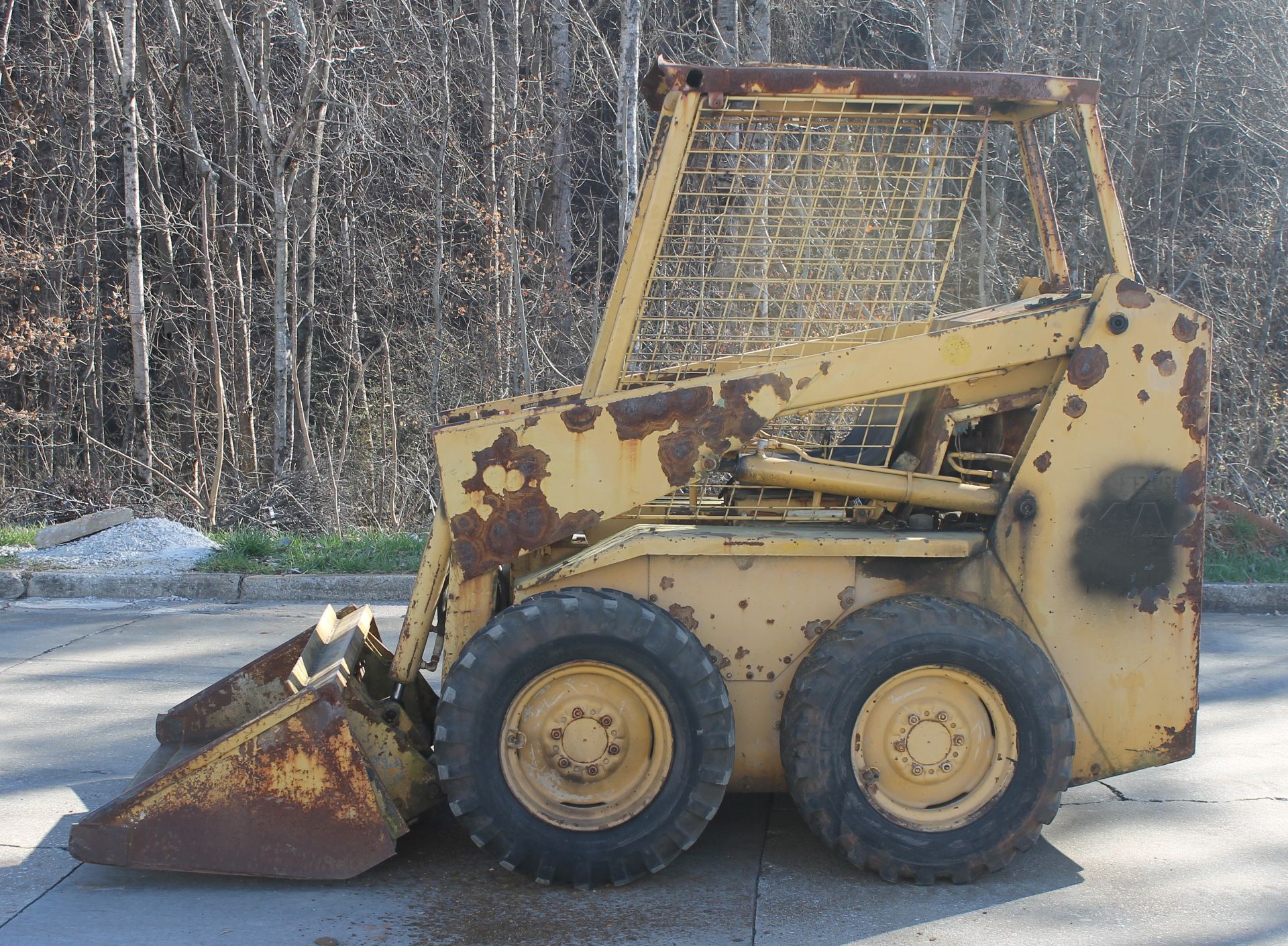 JOHN DEERE JD24 GASOLINE LOADER, - Image 3 of 9