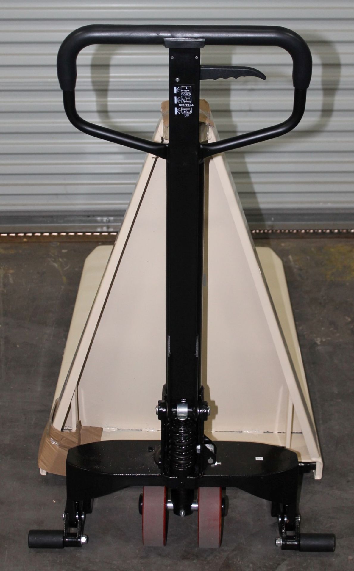 HIGH LIFT PALLET TRUCK,  CAPACITY: 2200 lb, FORK SIZE: 27" x 48", LOWERED FORK HEIGHT: 3.35 - Image 5 of 5