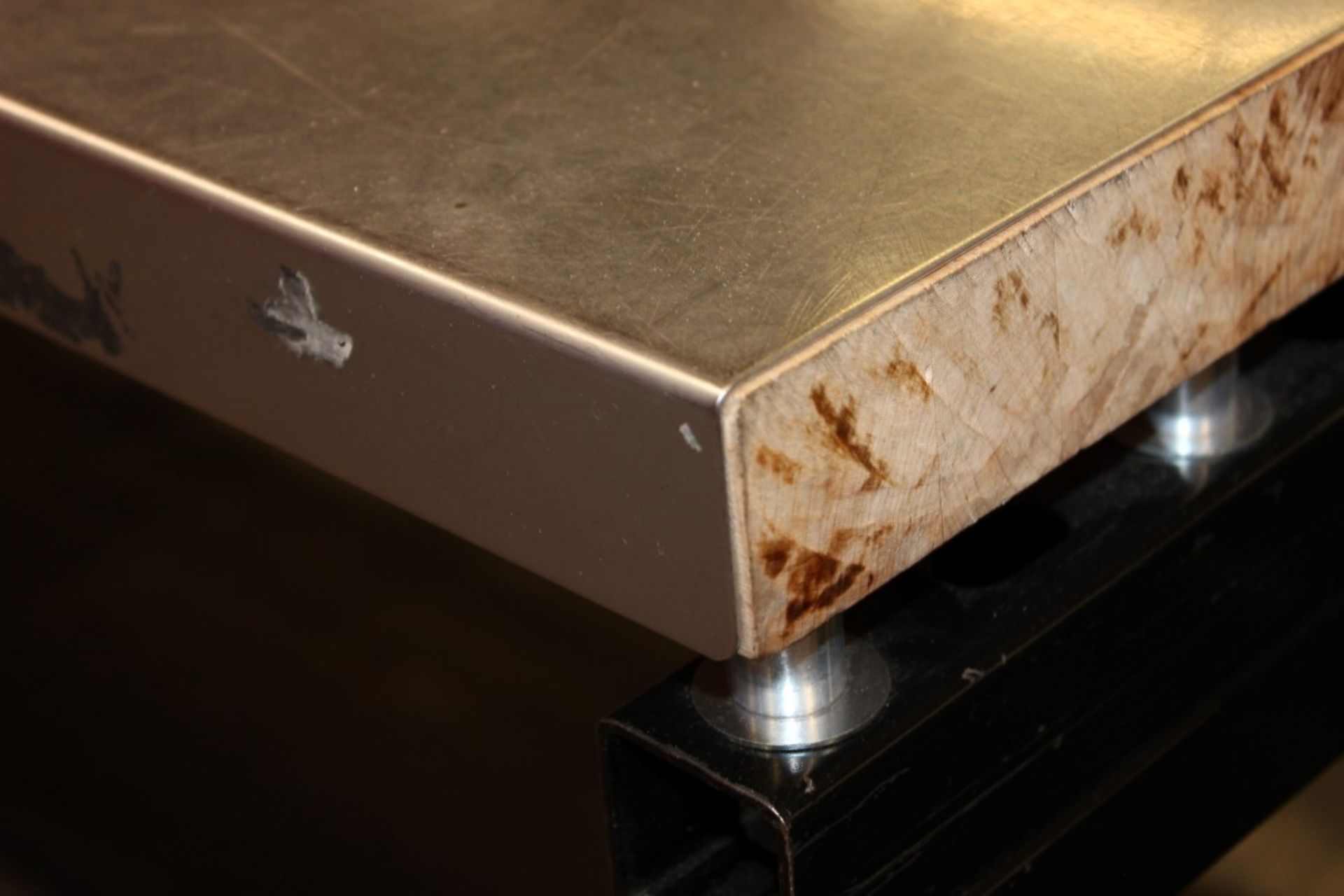 COMPOSITE WOOD WITH STAINLESS STEEL TOP. 2 PCS TIMES MONEY - Image 5 of 5