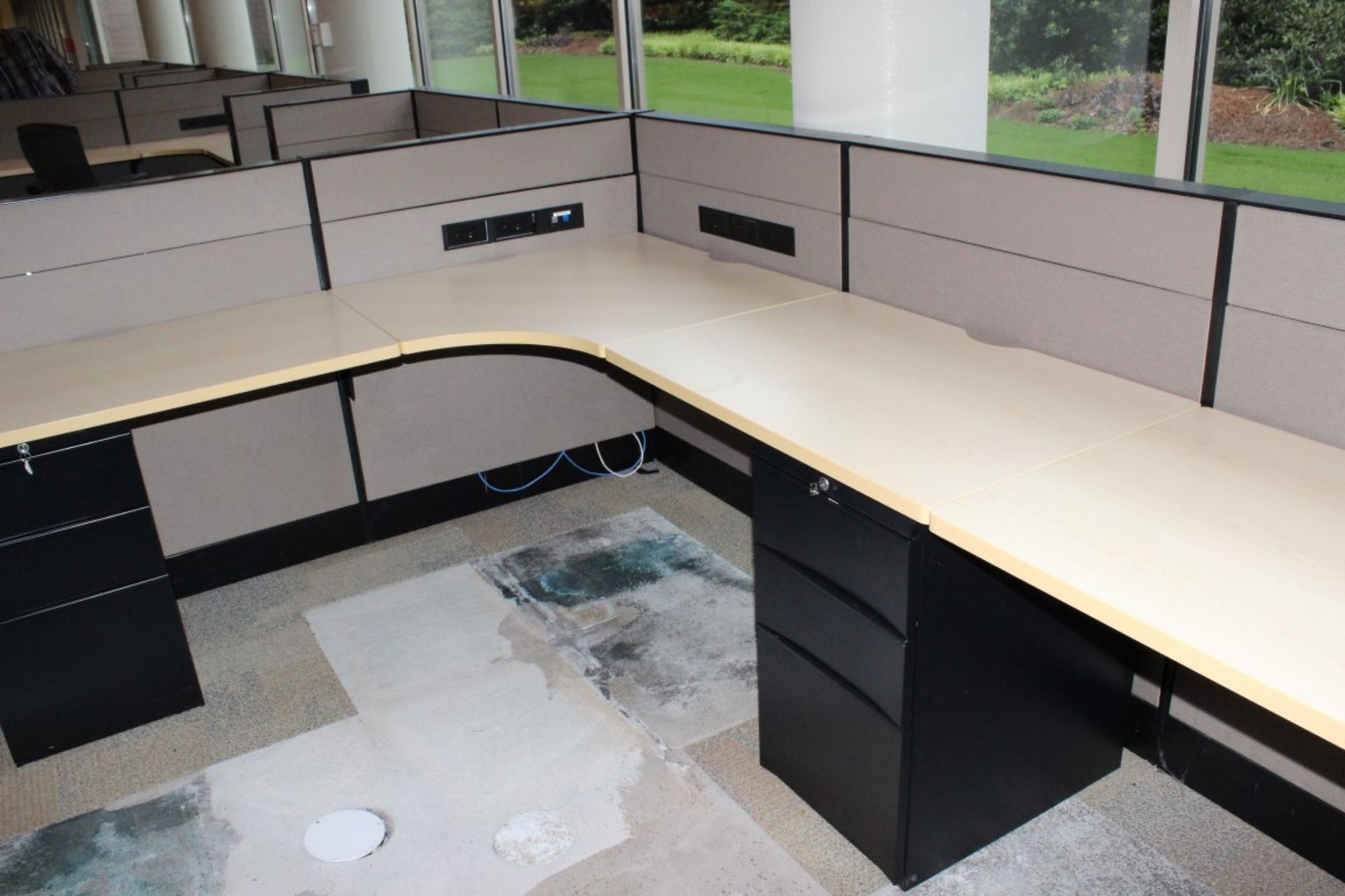 HIGH END EXECUTIVE CUBICLES WITH KEYS AND BLACK FILING CABINET, - Image 10 of 13