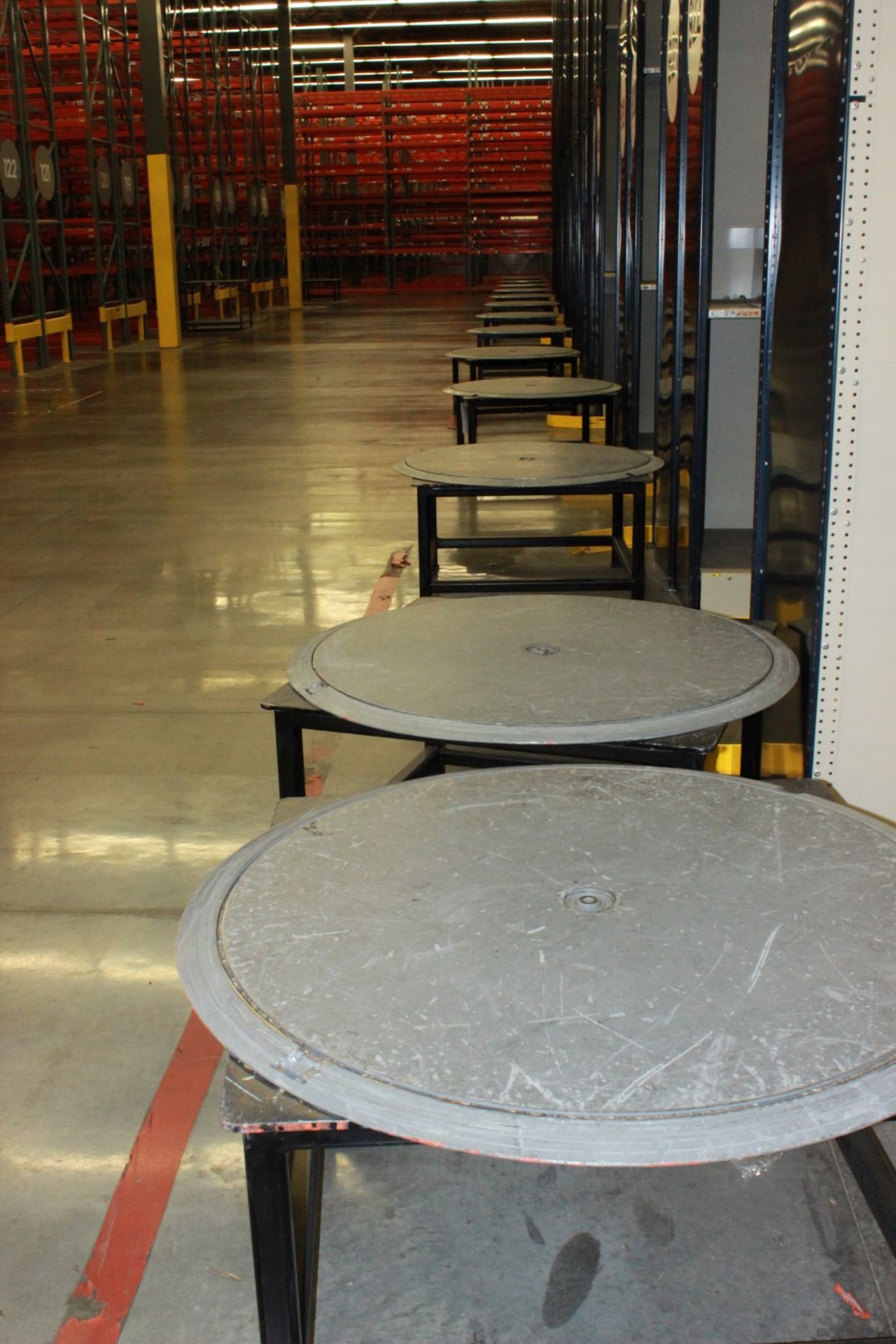 48" ROUND TURN TABLE - Image 2 of 3