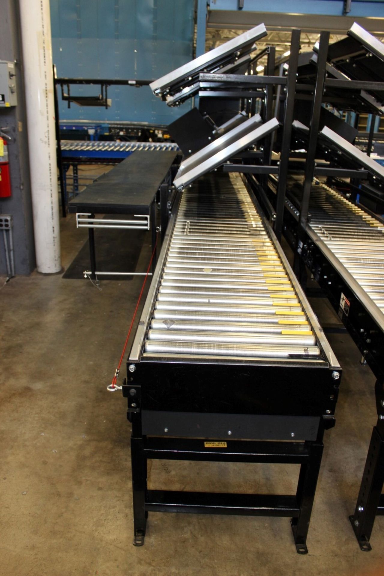 15 FT LONG HYTROL 24" POWERED CONVEYOR, V-BELT DRIVE. CLICK HEAR TO WATCH VIDEO