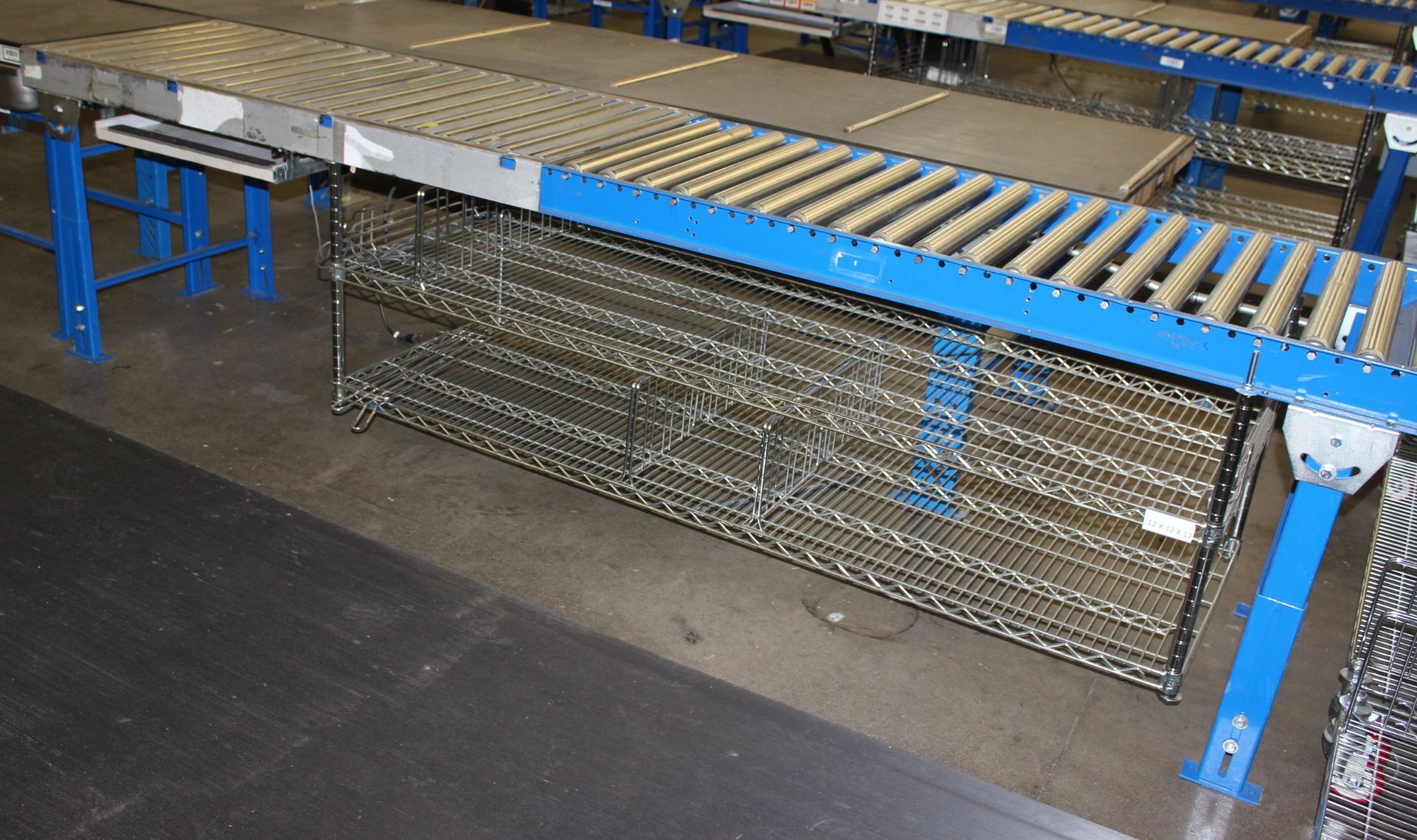 10 FT GRAVITY ROLLER CONVEYOR WITH DRAWER & METRO SHELVING ORGANIZER, - Image 2 of 2