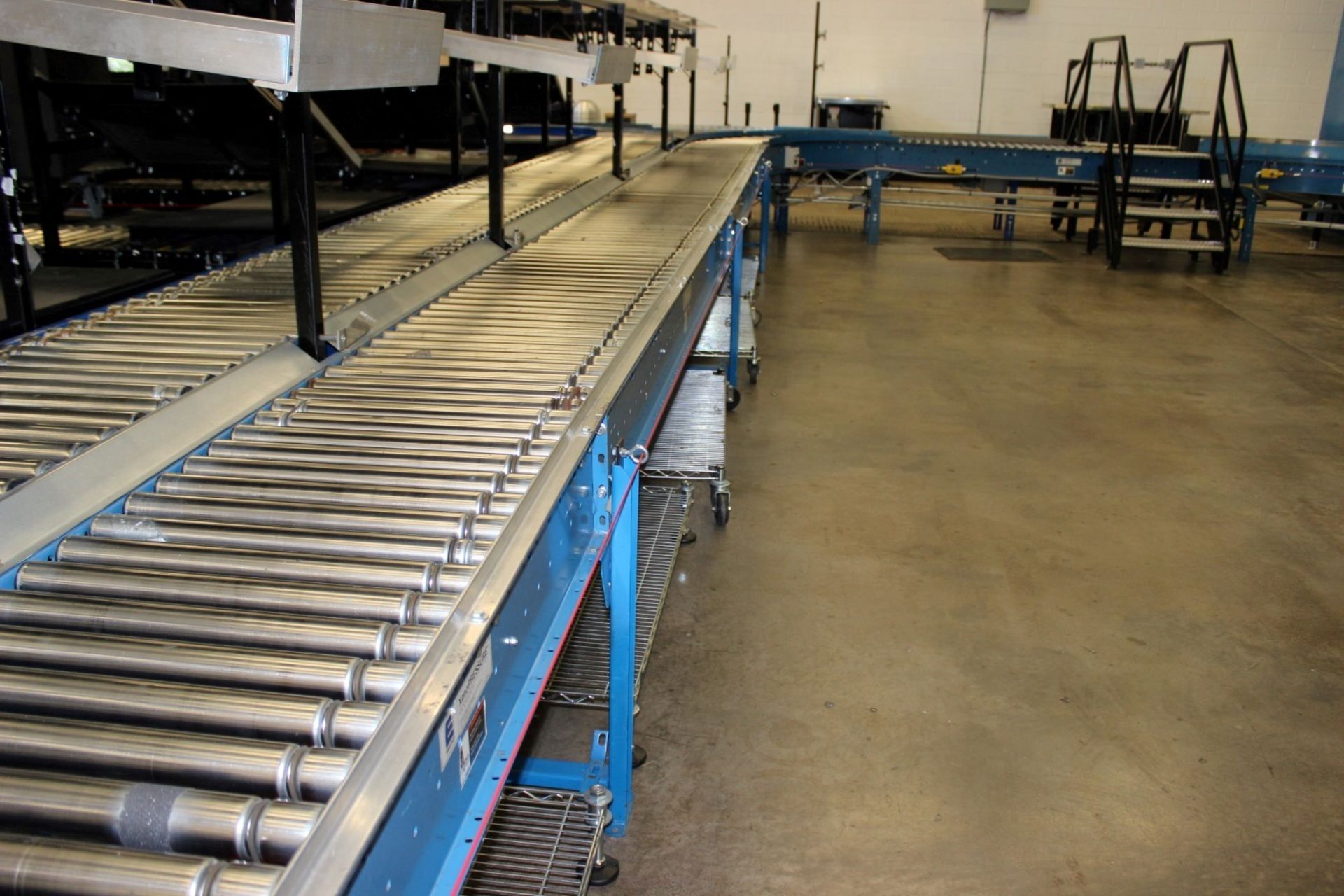 XENOROL XENOPRESSURE POWERED CONVEYOR, 42'L X 24"W - Image 10 of 13