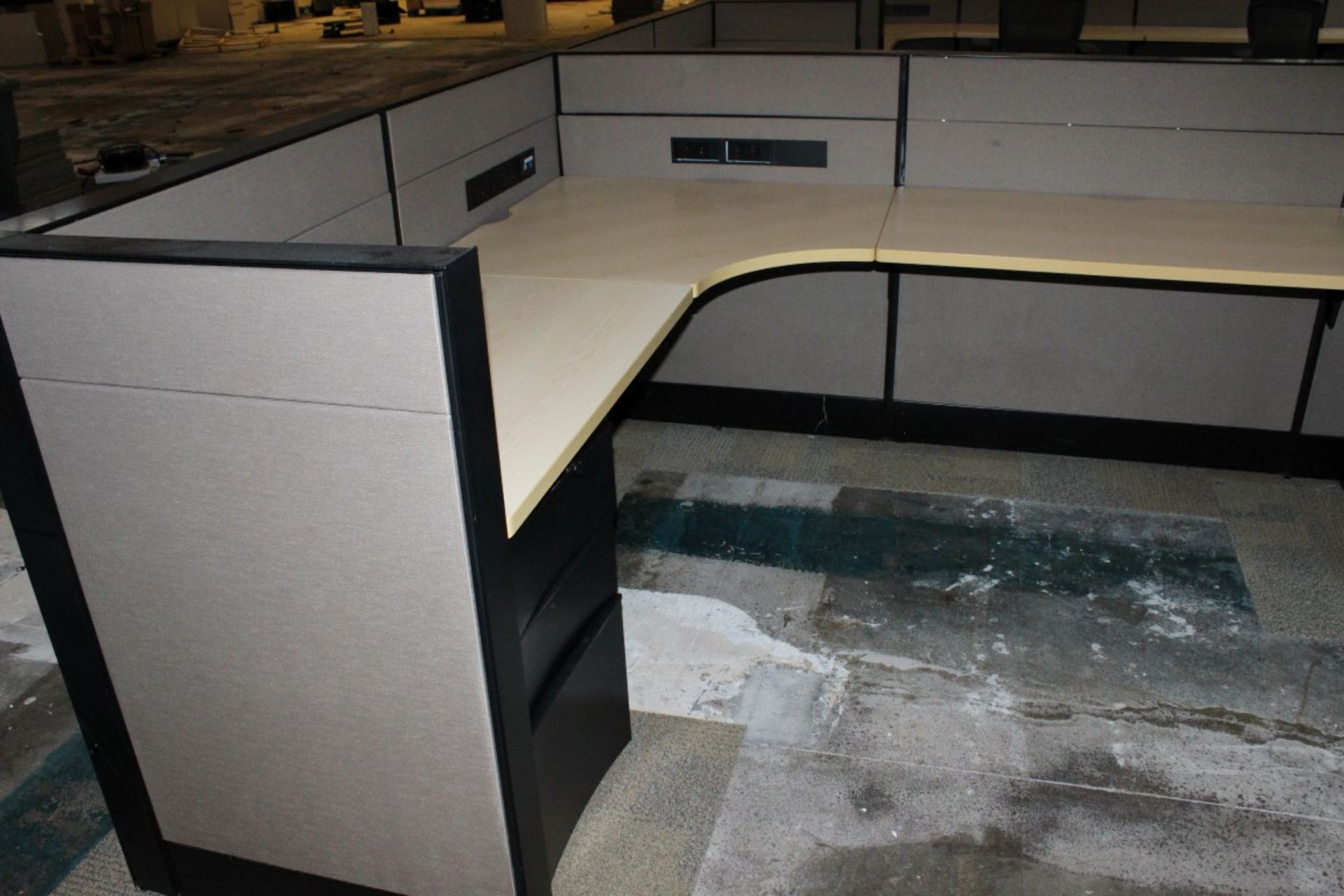 HIGH END EXECUTIVE CUBICLES WITH KEYS AND BLACK FILING CABINET, - Image 7 of 13