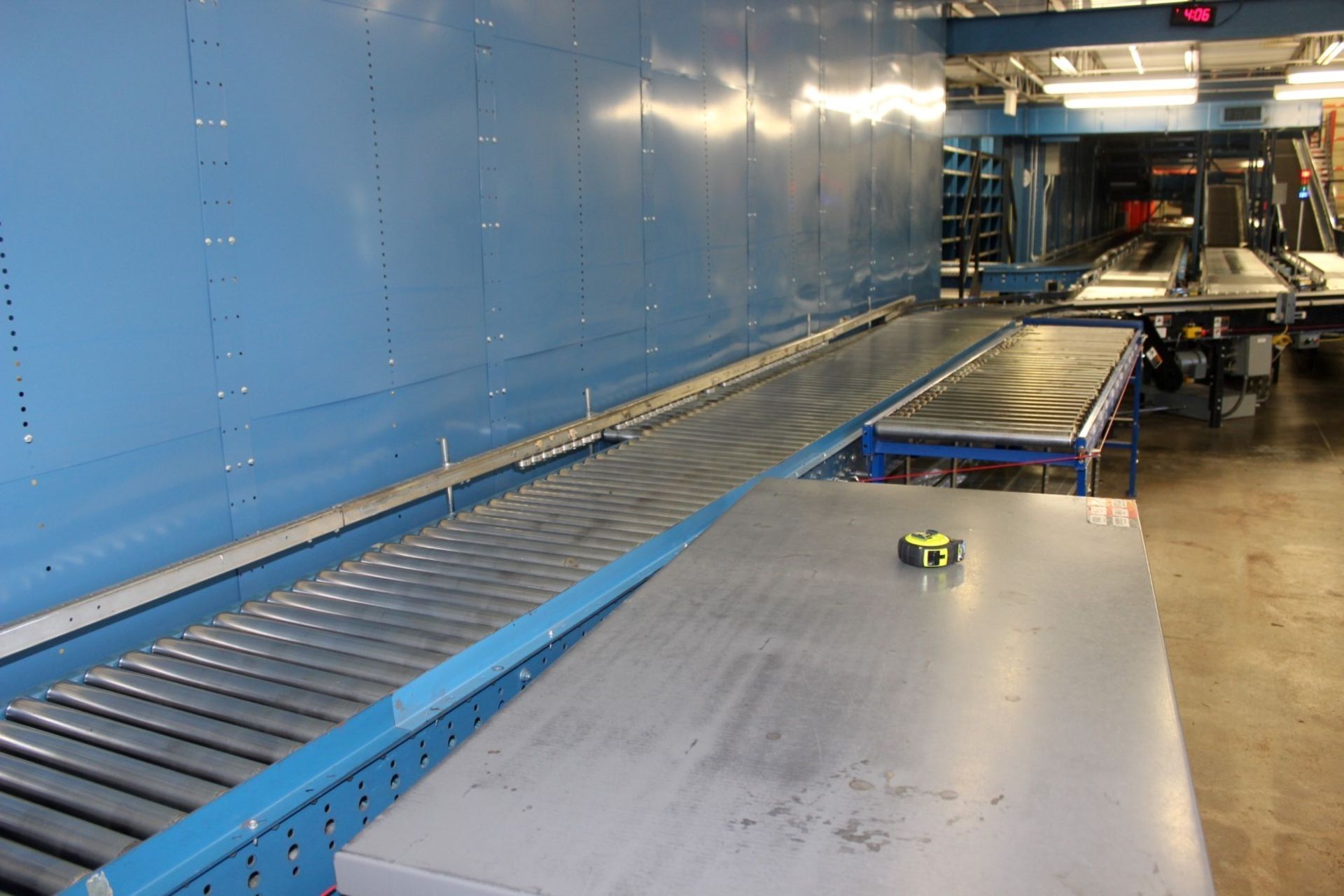 XENOROL XENOPRESSURE POWERED CONVEYOR, 25'L X 24"W - Image 10 of 10