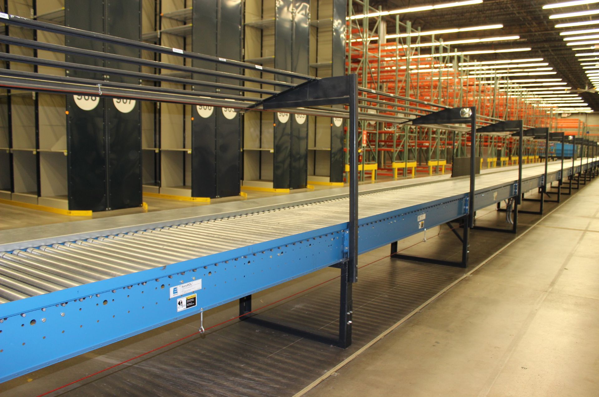 2002 XENOROL XR48 70 FT LONG X 42" WIDE, LINE-SHAFT-DRIVEN LIVE ROLLER CONVEYOR CLICK TO WATCH VIDEO - Image 4 of 6