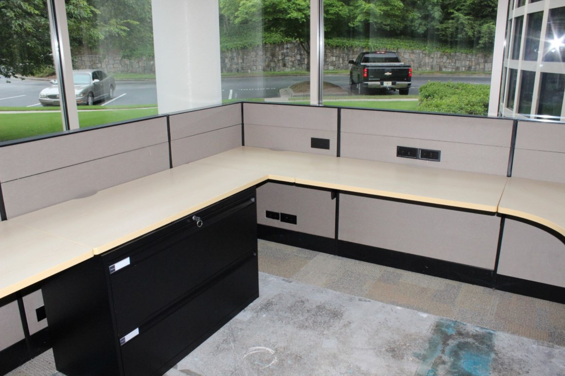 HIGH END EXECUTIVE CUBICLES WITH KEYS AND BLACK FILING CABINET, - Image 12 of 13