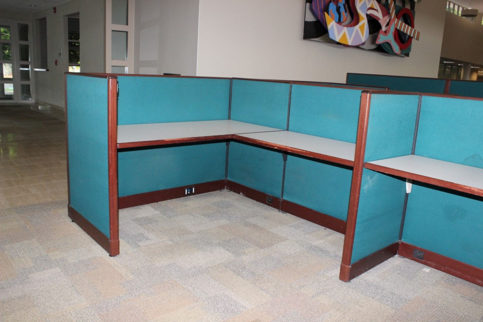 EXECUTIVE OFFICE CUBICLES. DISMANTLED & READY TO LOAD - Image 13 of 15