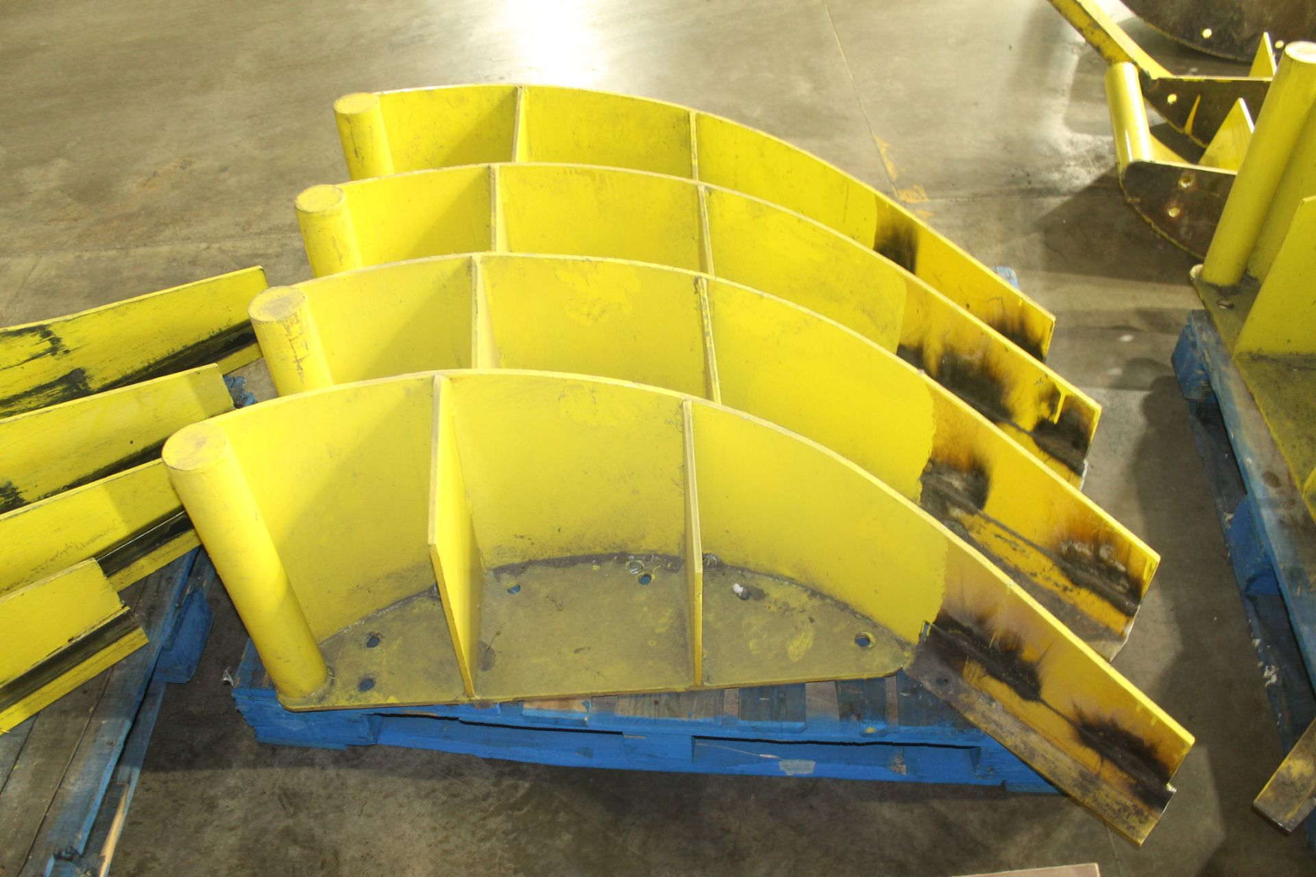 27" X 38" LEFT AND RIGHT END OF AISLE RACK PROTECTORS, - Image 2 of 3