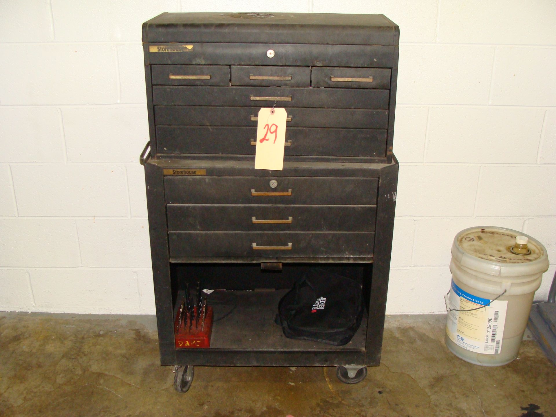 StoreHouse Tool Chest on Casters 44x26x12