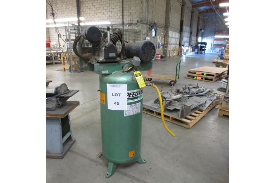 5 HP Speedaire Model 5Z628 60 Gallon 2-Stage Vertical Air Compressor