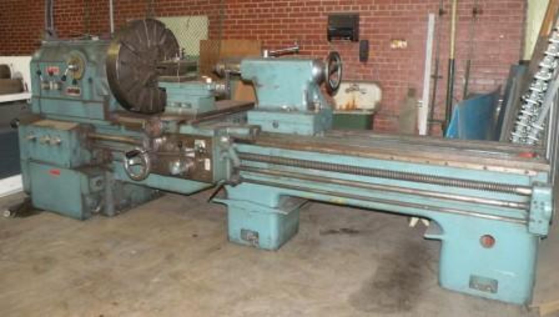 Universal Lion Engine Lathe: 32" Sw x 96" Centers, 42" in (Free Loading)(Union City, TN)