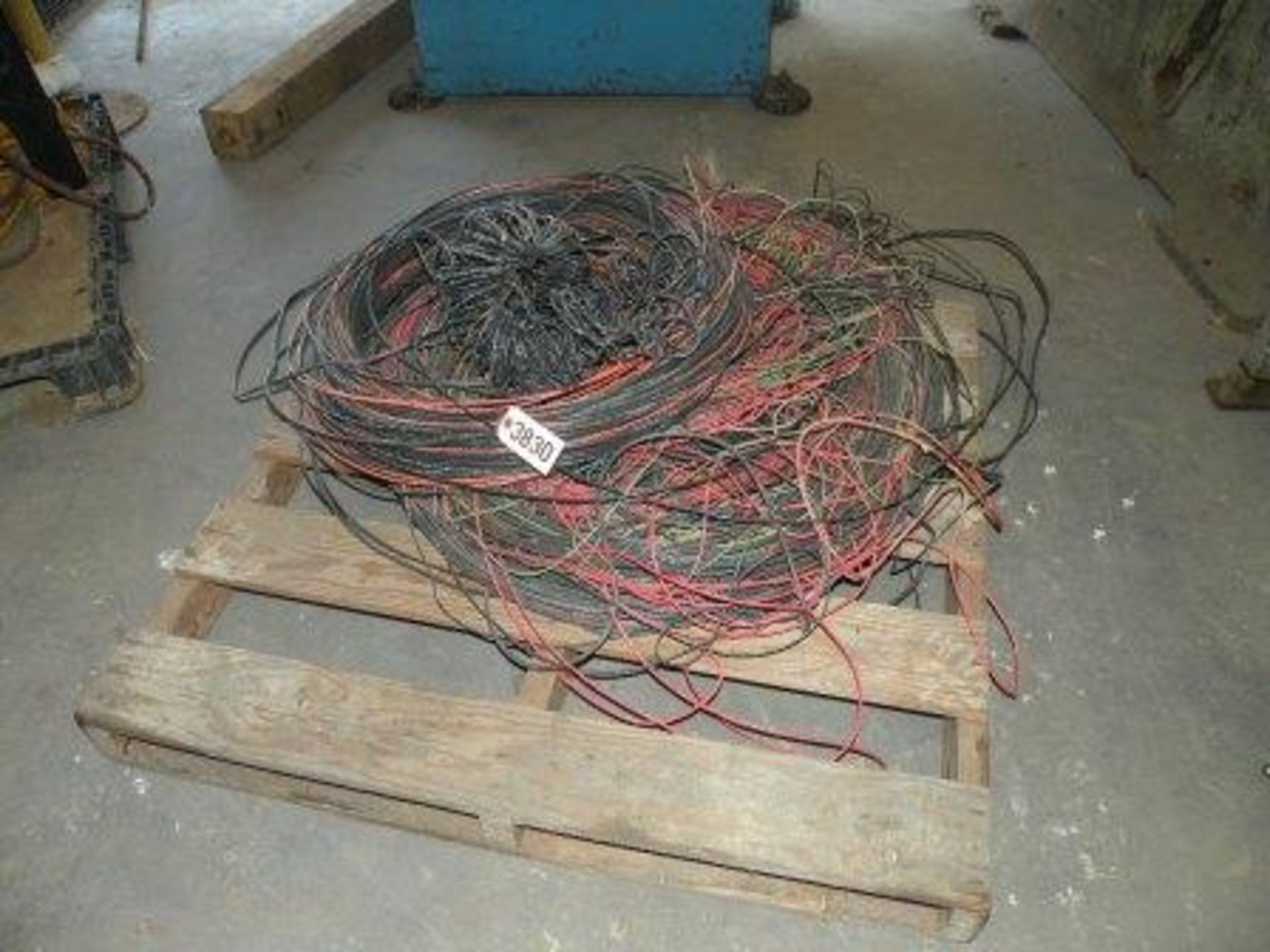 Pallet of Copper Wire (Loading $10) (So. Fulton, TN)
