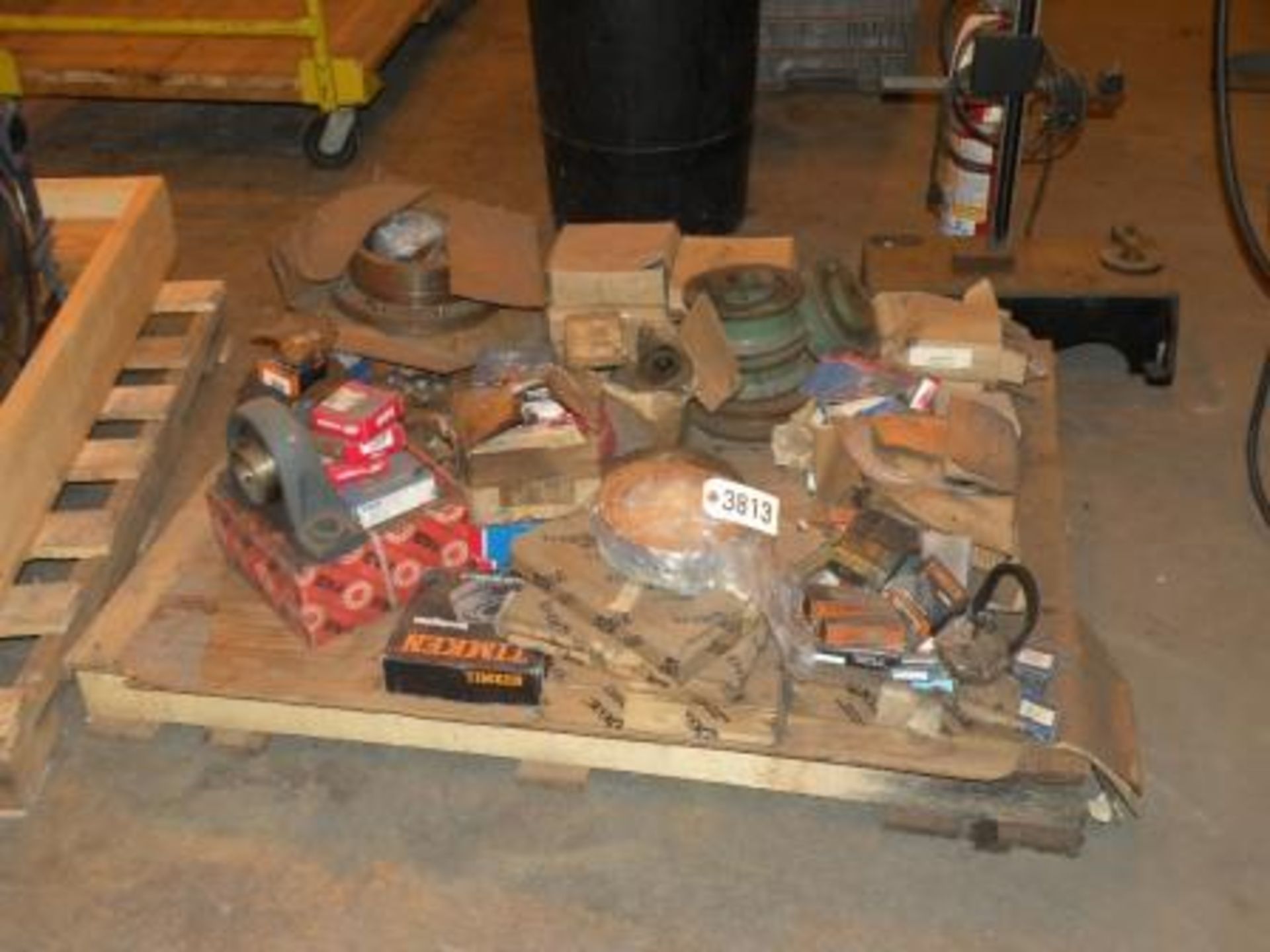 Pallet of Bearings - and Miscellaneous - Image 2 of 2