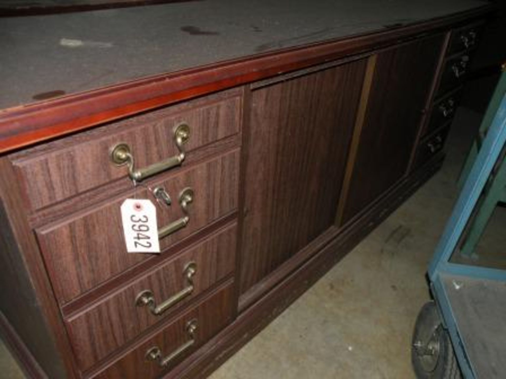 Credenza (So. Fulton, TN)