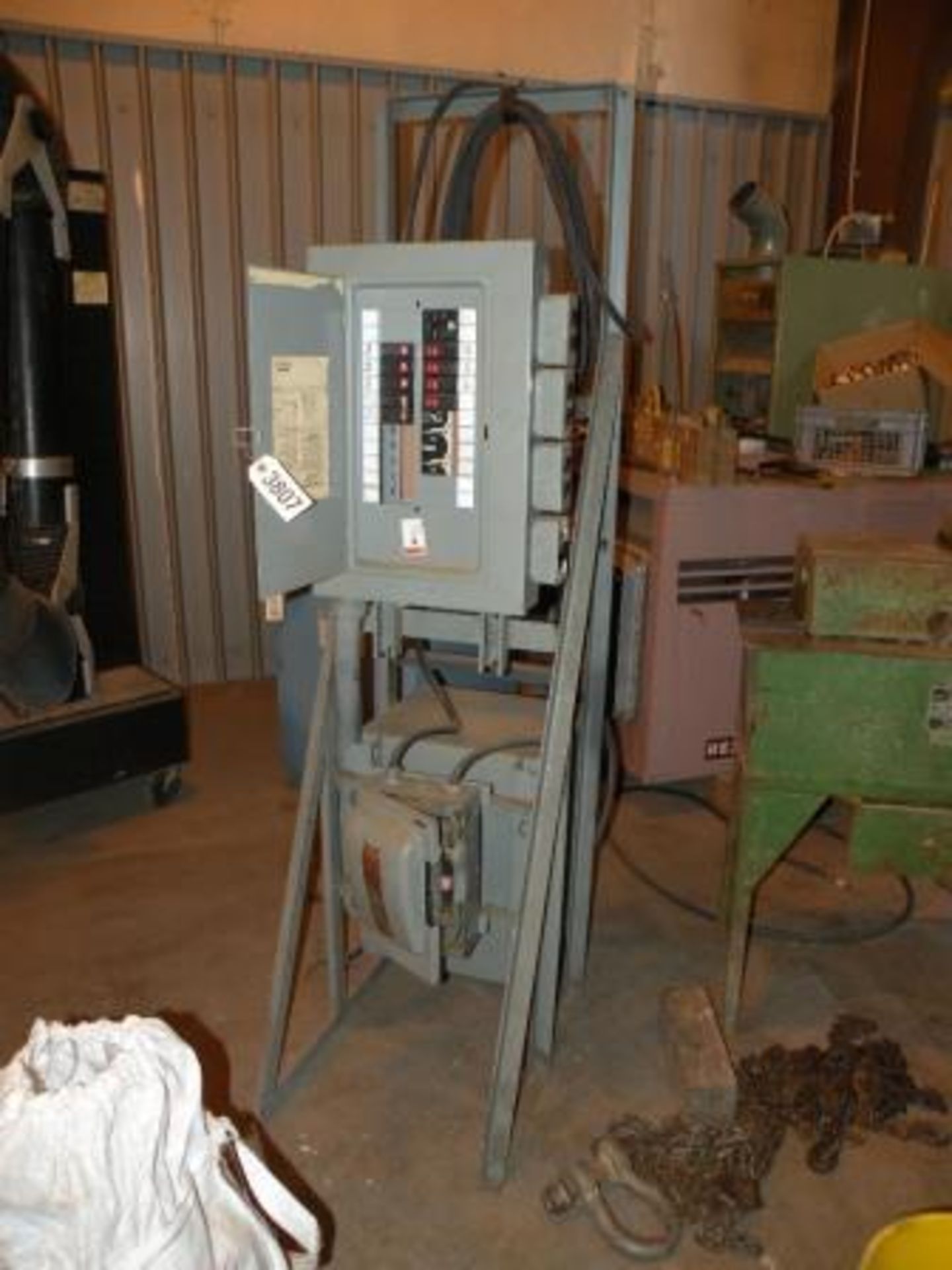 Power Distribution Stand with 25KVA Transformer, Breaker Panel (Loading $15 - So. Fulton, TN)