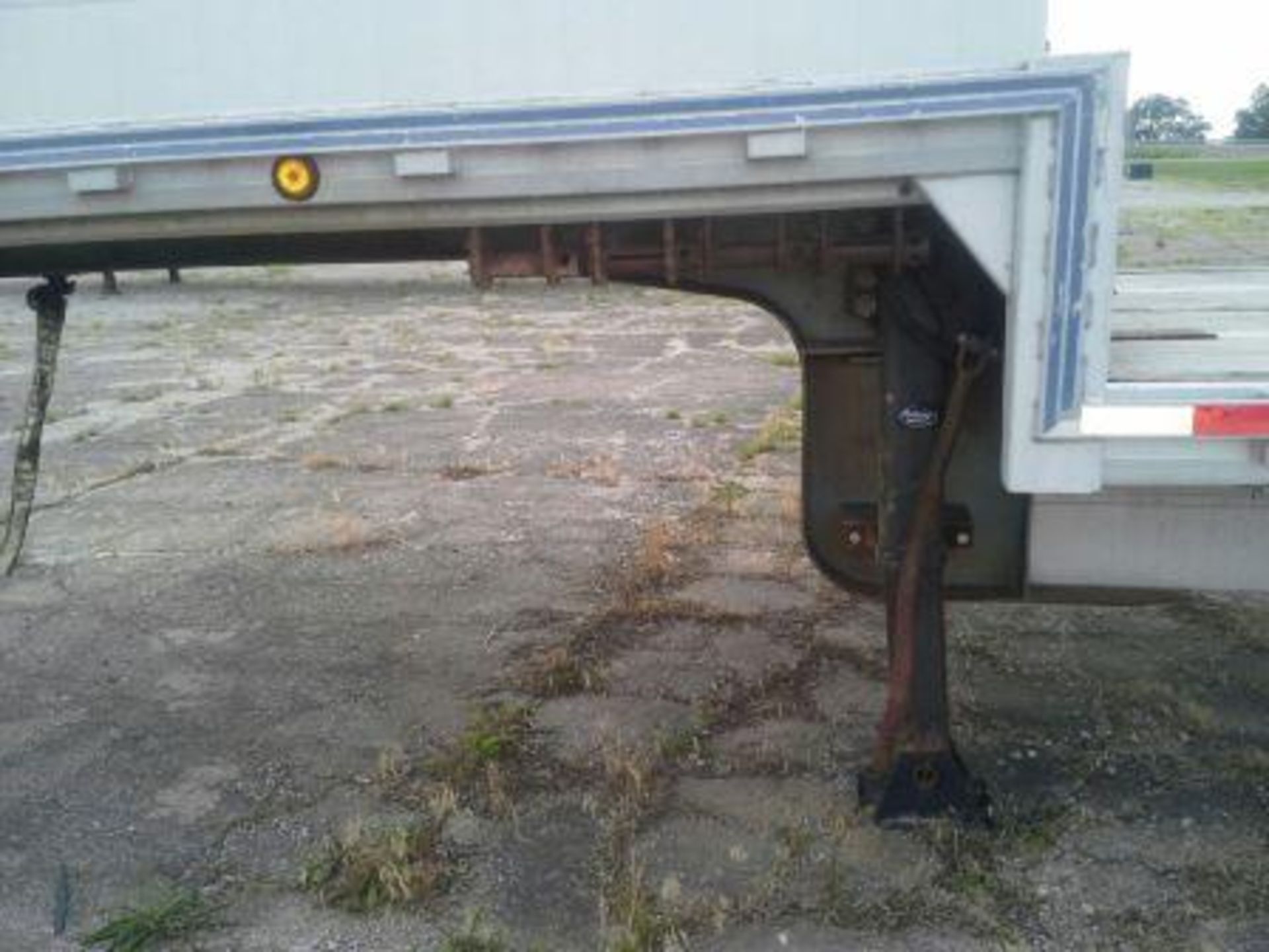 Reitnouer Aluminum Step-Deck Trailer: Yr 1993, 10' Top Deck, 38' Lower Deck (So. Fulton, TN) - Image 3 of 3