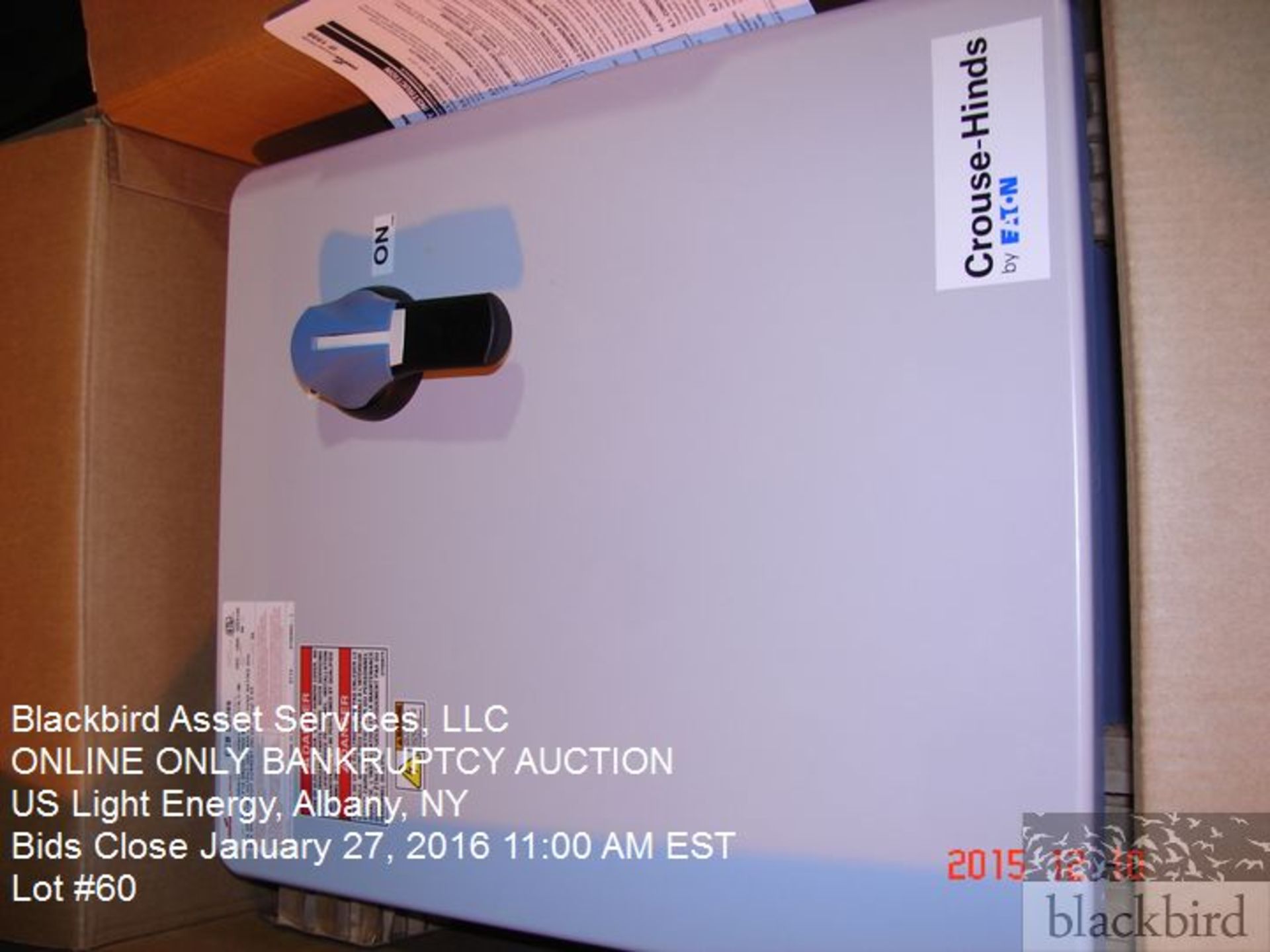 Cooper Crouse-Hinds CCB series photovoltaic combiner box  1000 volts DC