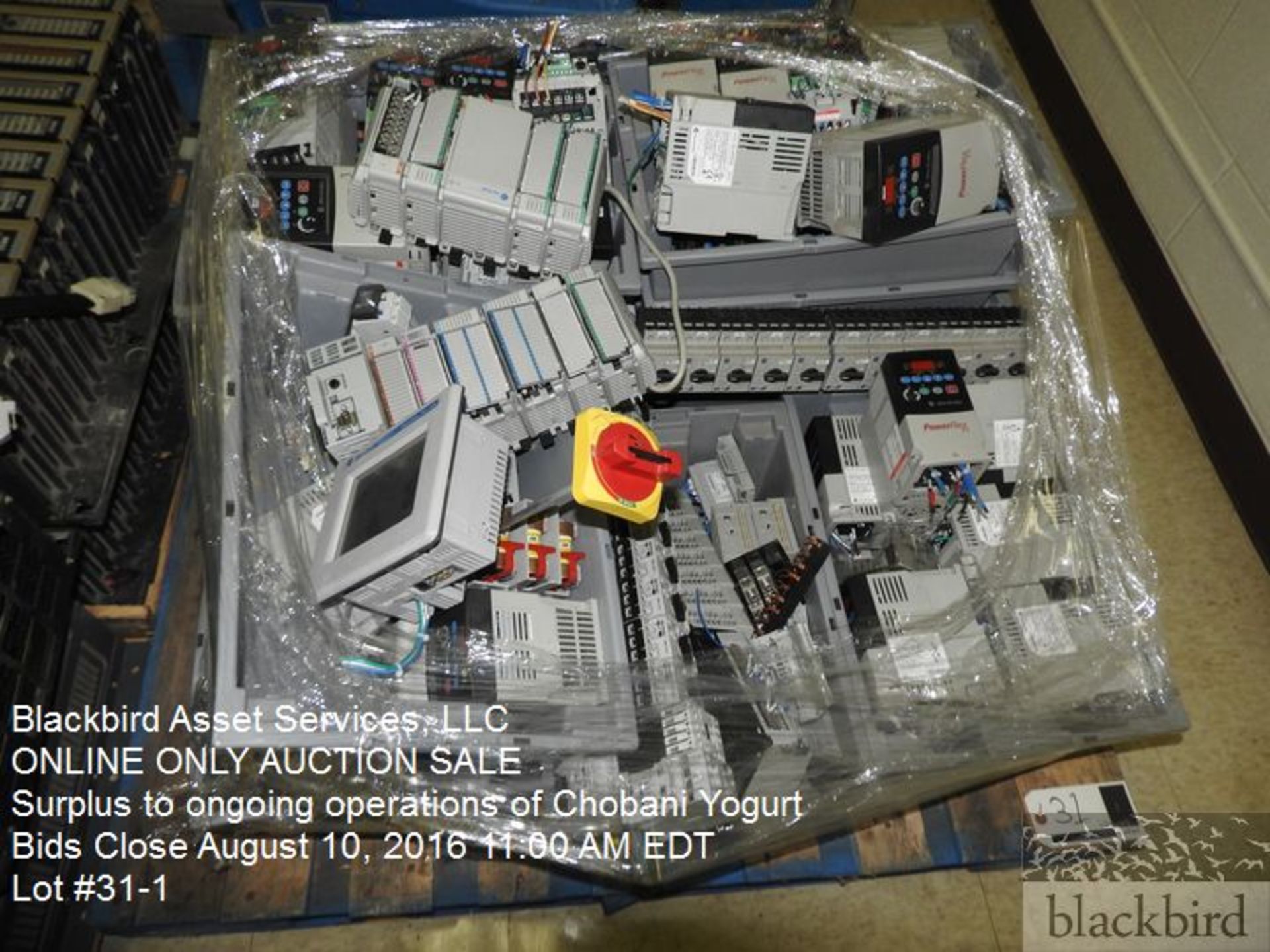 Lot 2 pallets Modicon and Gould electronic parts, Allen Bradley Panelview Plus 600/Powerflex/switc - Image 3 of 6