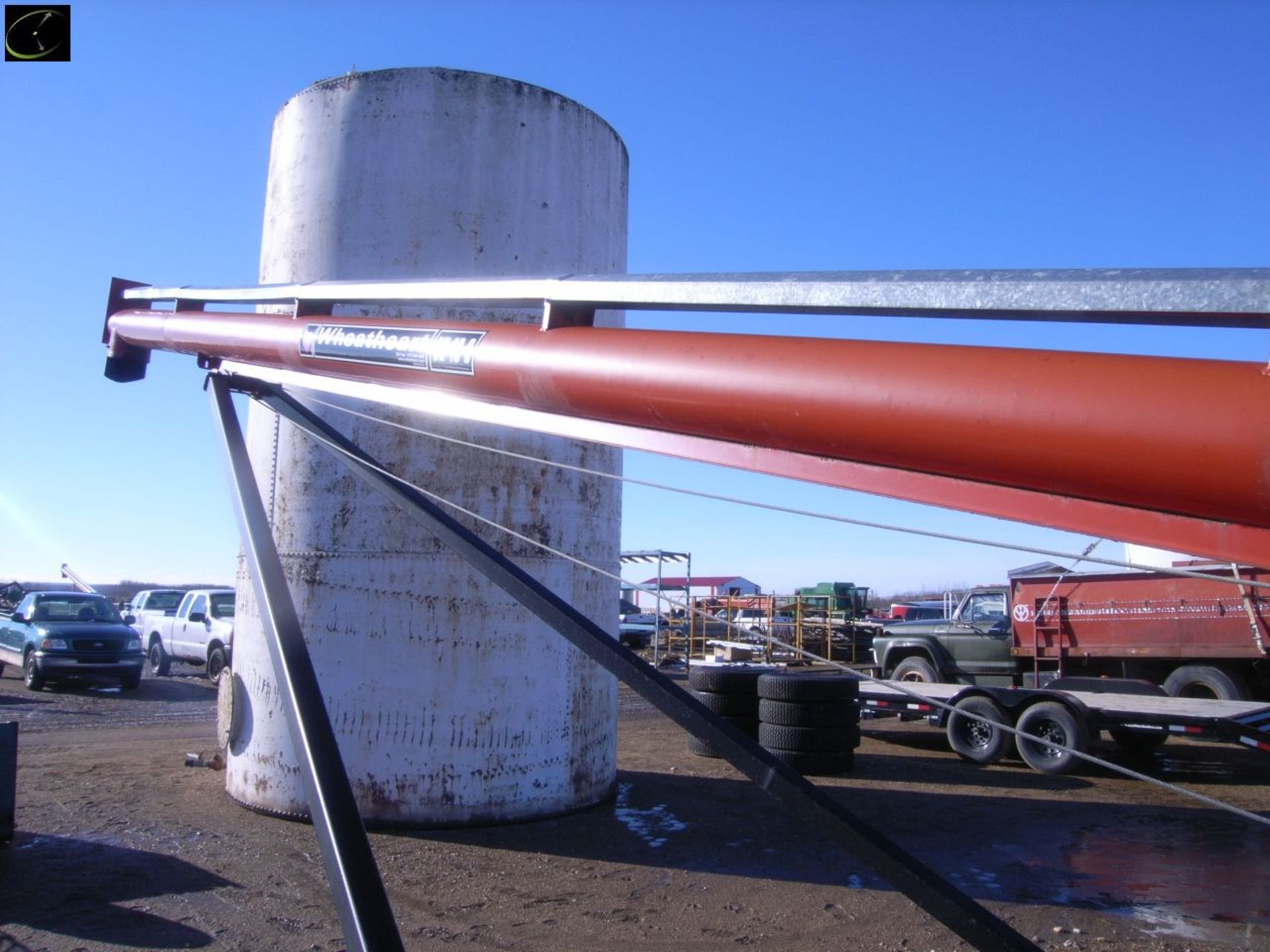 Wheatheart 46x8 auger w/ Robin 22HP eng SN AW0206195 - Image 5 of 6