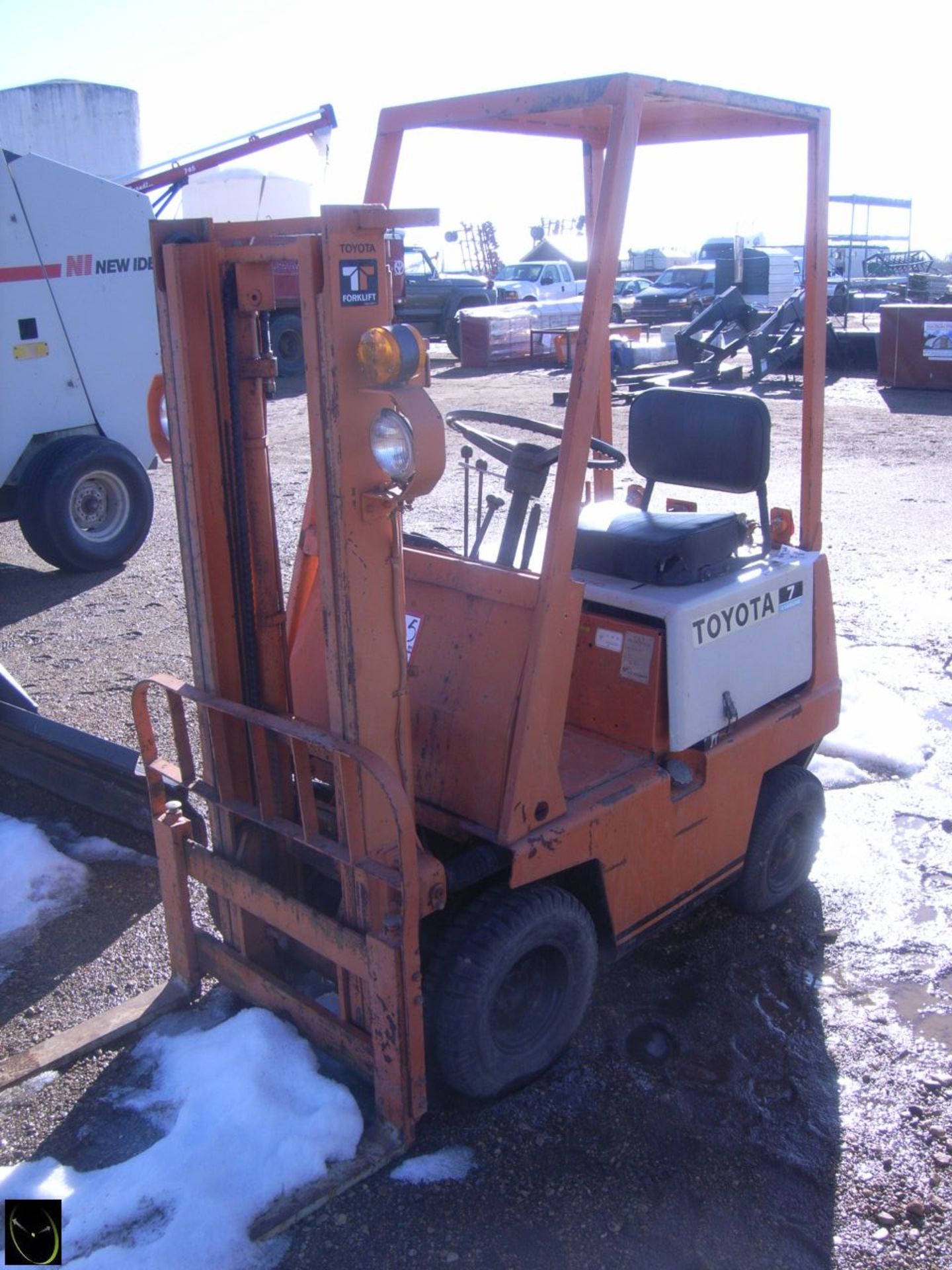 Toyota 7 fork lift SN 36106 - Image 6 of 7