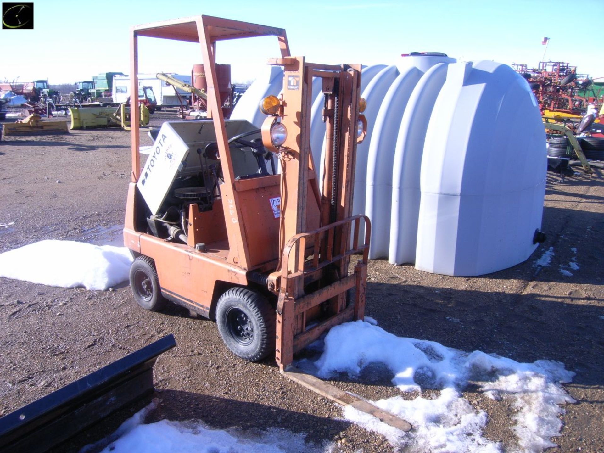 Toyota 7 fork lift SN 36106