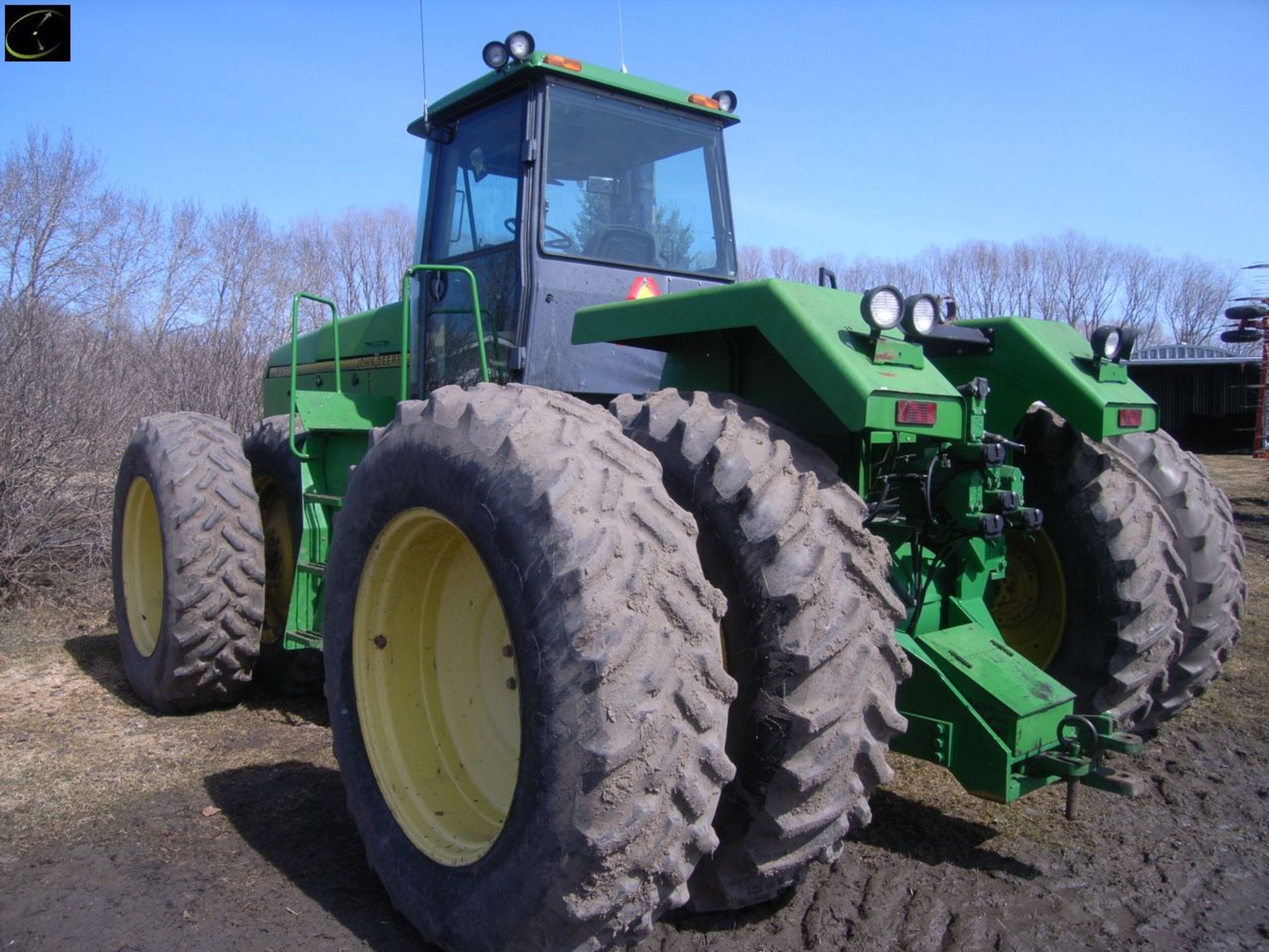 1996 Â JD 8570 Tractor Â SN:RW85705003282 Â 12 spd Â std Â Â  Hyds - 4 Â  18.4R38 Duals Â  Â Outback - Image 7 of 10