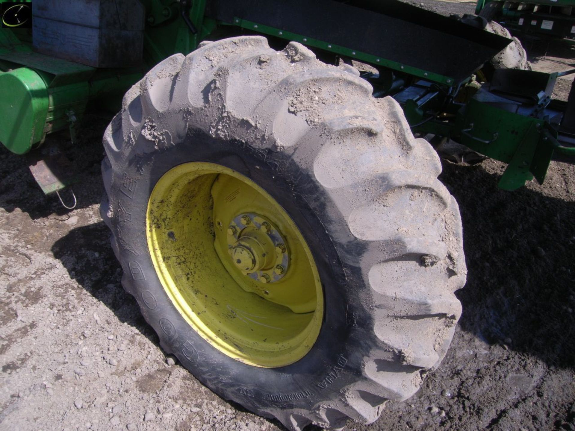 1994 Â JD 9600 combine Â SC, CS, Â JD PU - Image 12 of 14