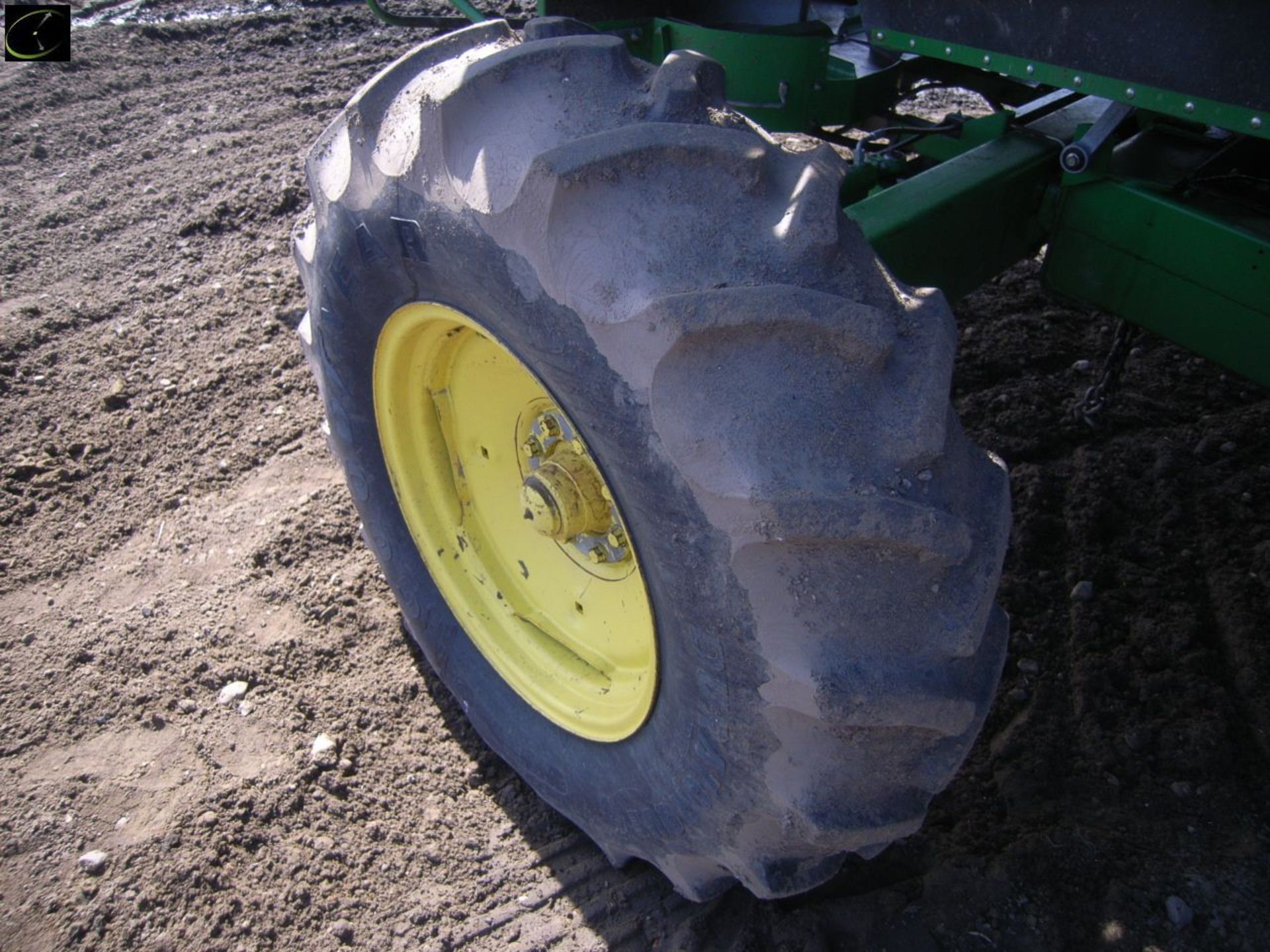 1994 Â JD 9600 combine Â SC, CS, Â JD PU - Image 7 of 14