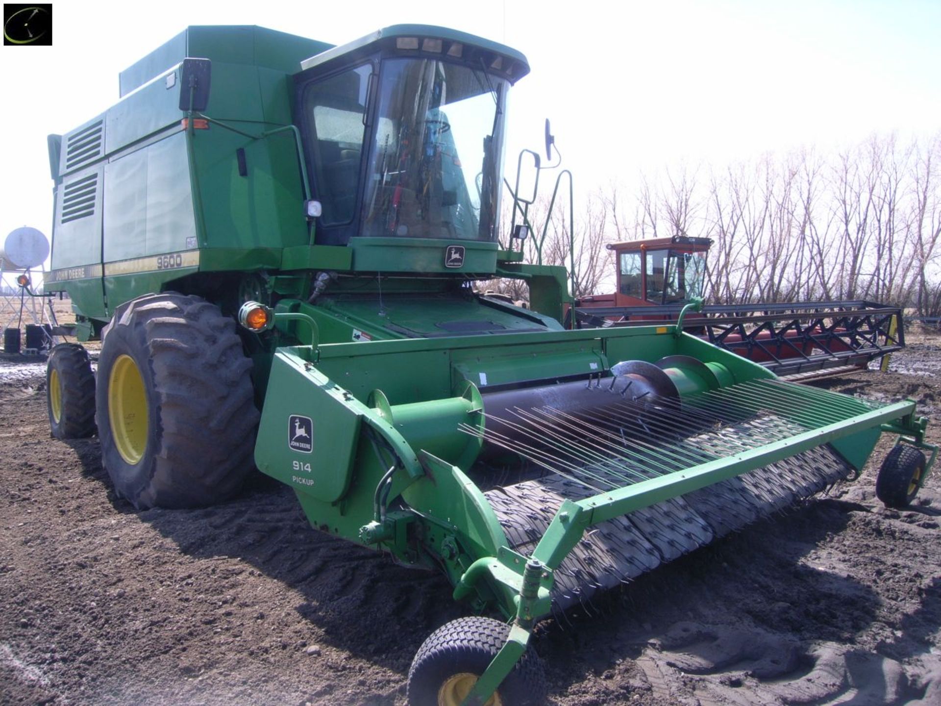 1994 Â JD 9600 combine Â SC, CS, Â JD PU - Image 2 of 14