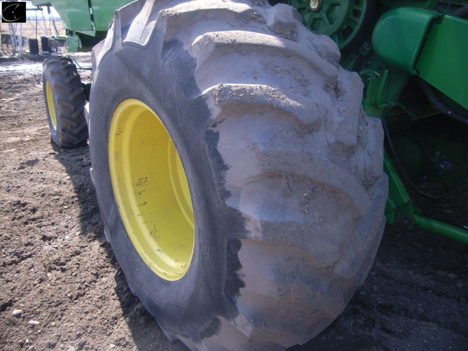 1994 Â JD 9600 combine Â SC, CS, Â JD PU - Image 6 of 14