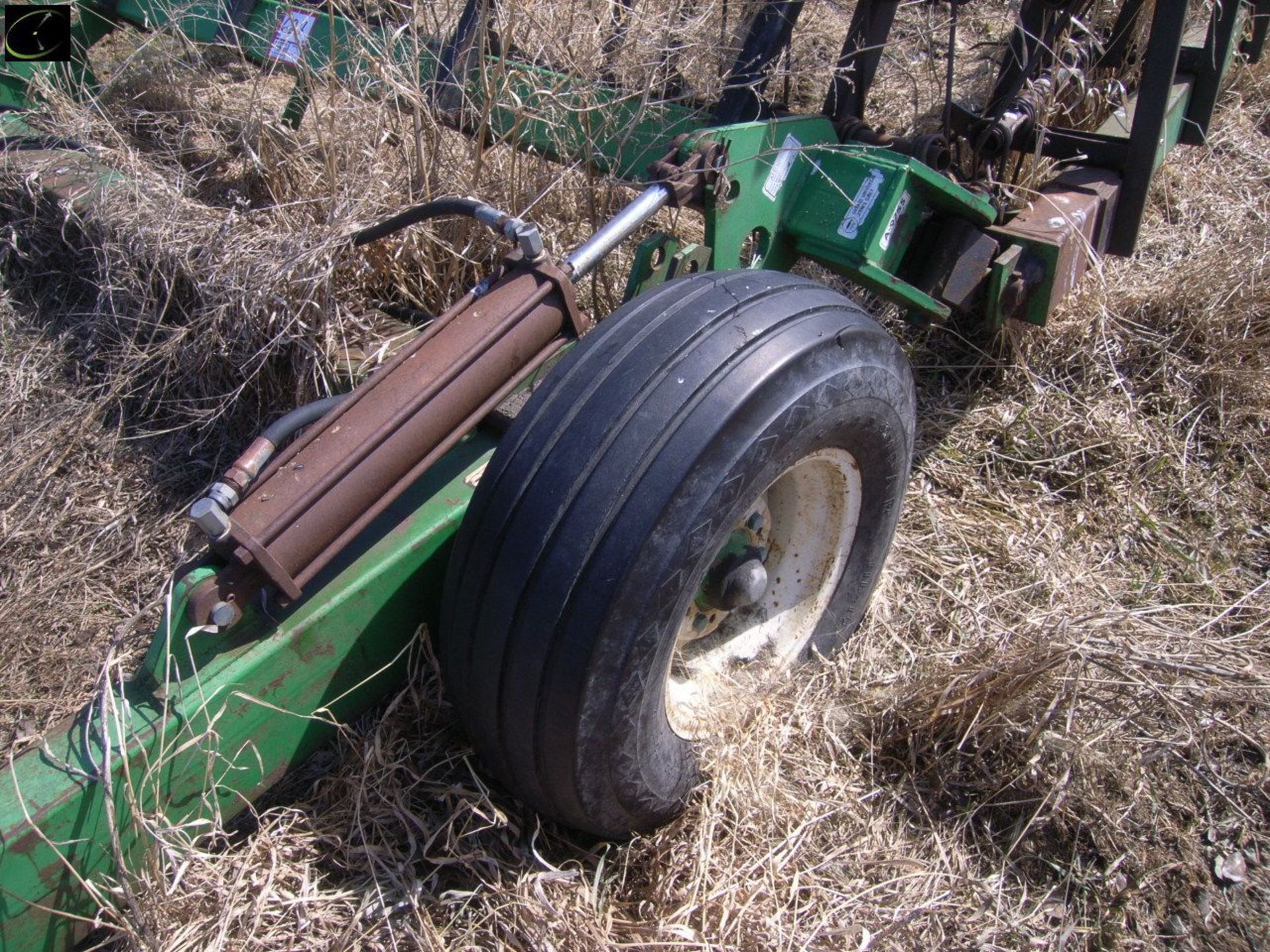 Flexicoil Â System 82 harrow bar Â 80' Â 5 bar tine harrows - Image 3 of 5