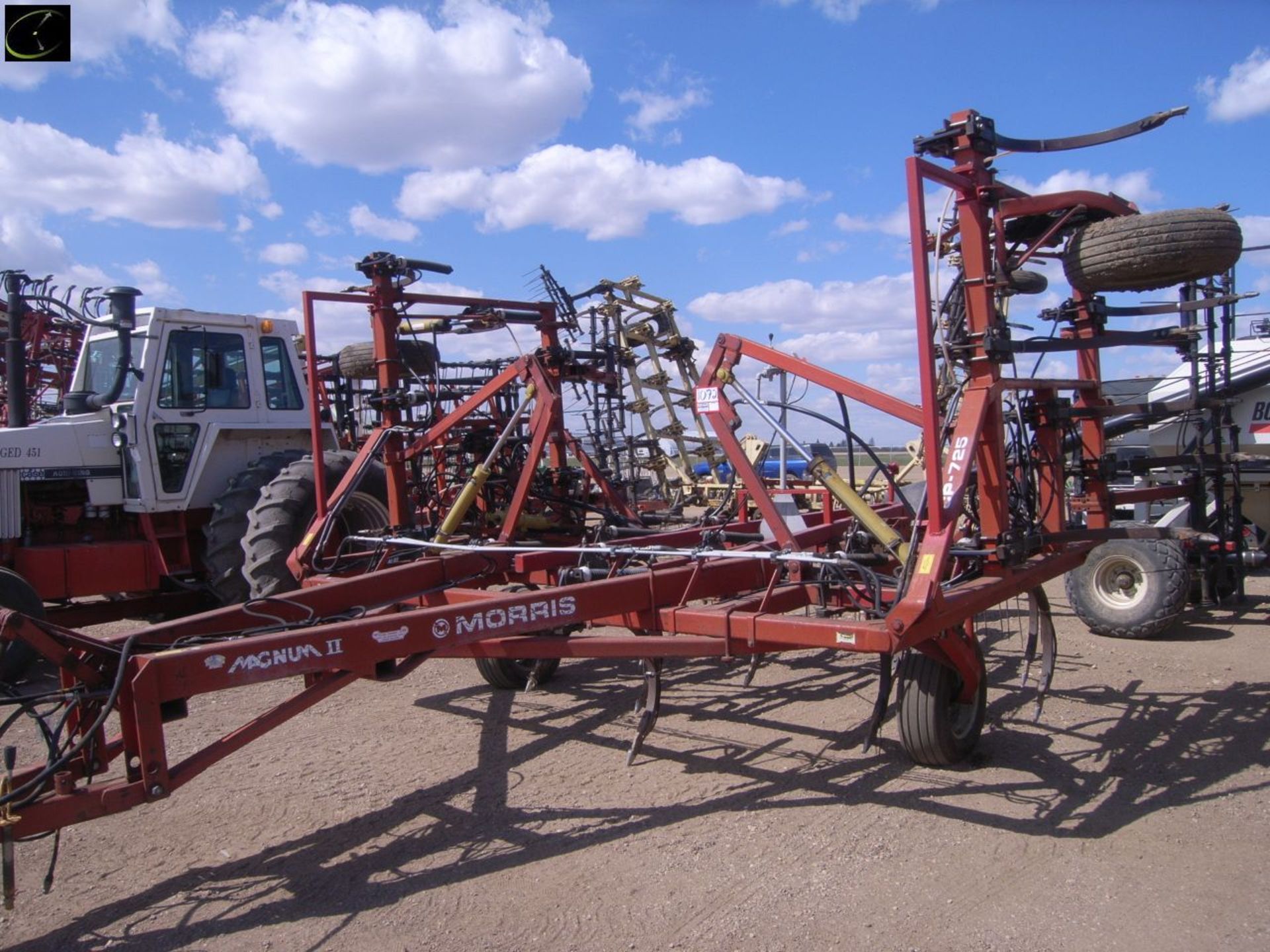 1985 Morris 725 Magnum Anhydrous cultivator - Image 6 of 6