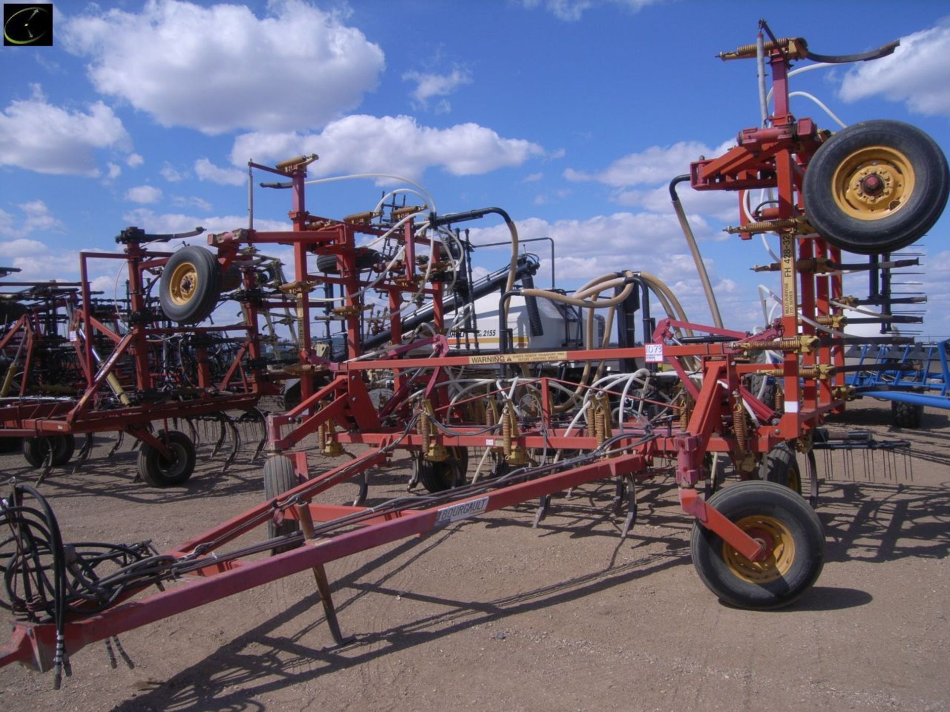 1996 Bourgault FH428-32 433-3 Tank - 7912 - Image 2 of 7