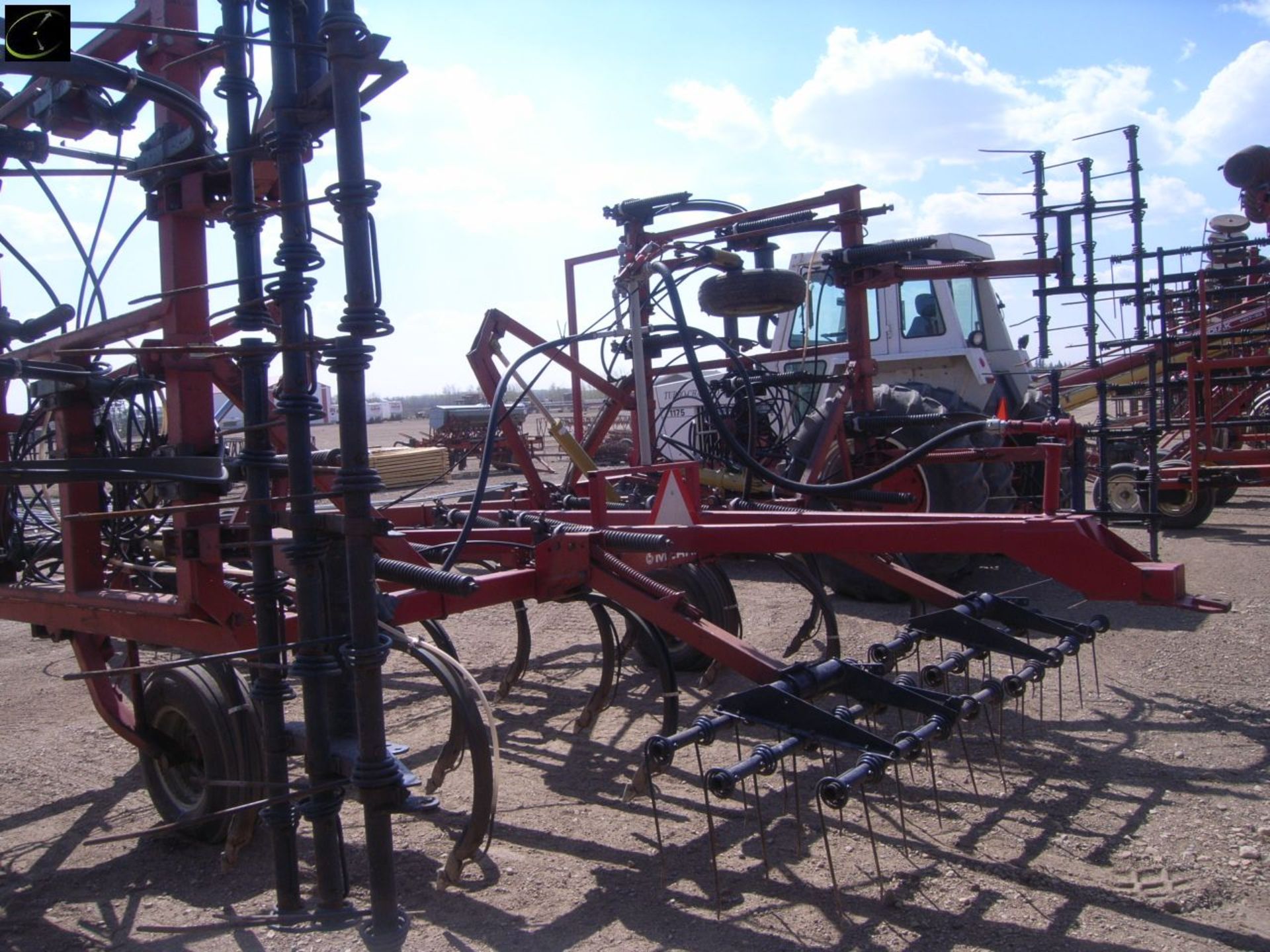 1985 Morris 725 Magnum Anhydrous cultivator - Image 4 of 6