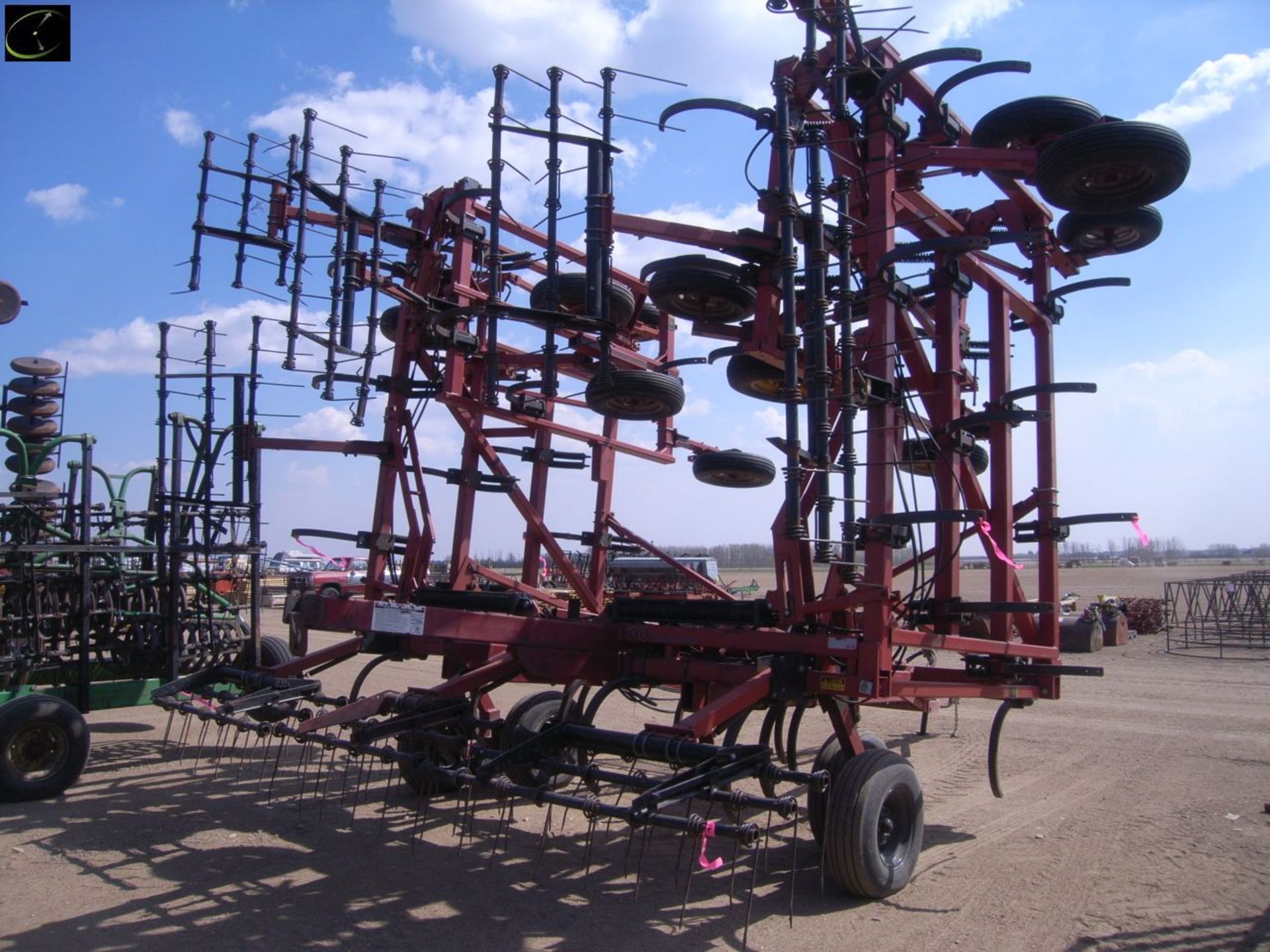 Case IH 5600 chisel plow, 50ft - Image 4 of 7