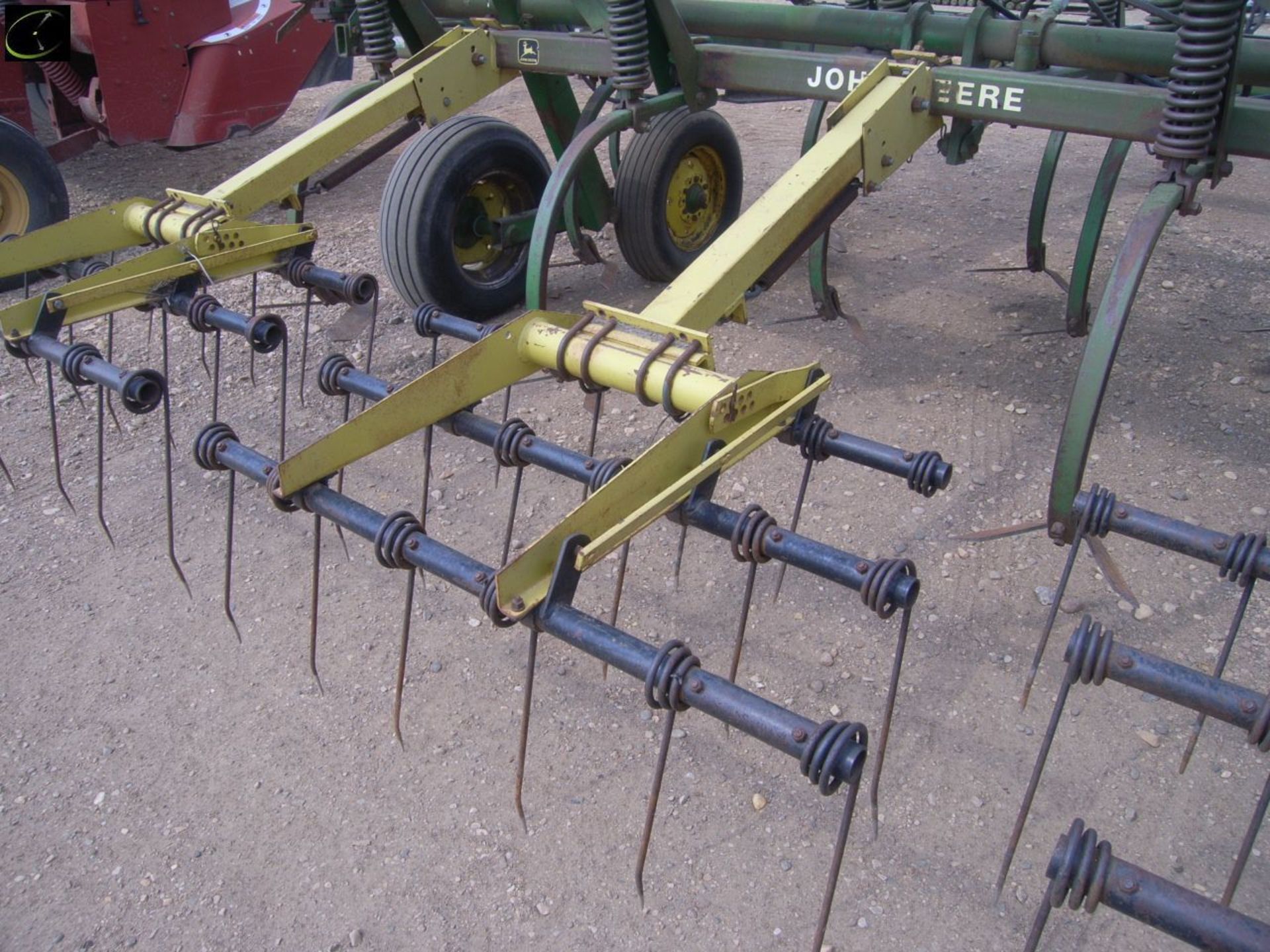 JD 1610 Cultivator, 39ft, Degelman Harrows - Image 4 of 6