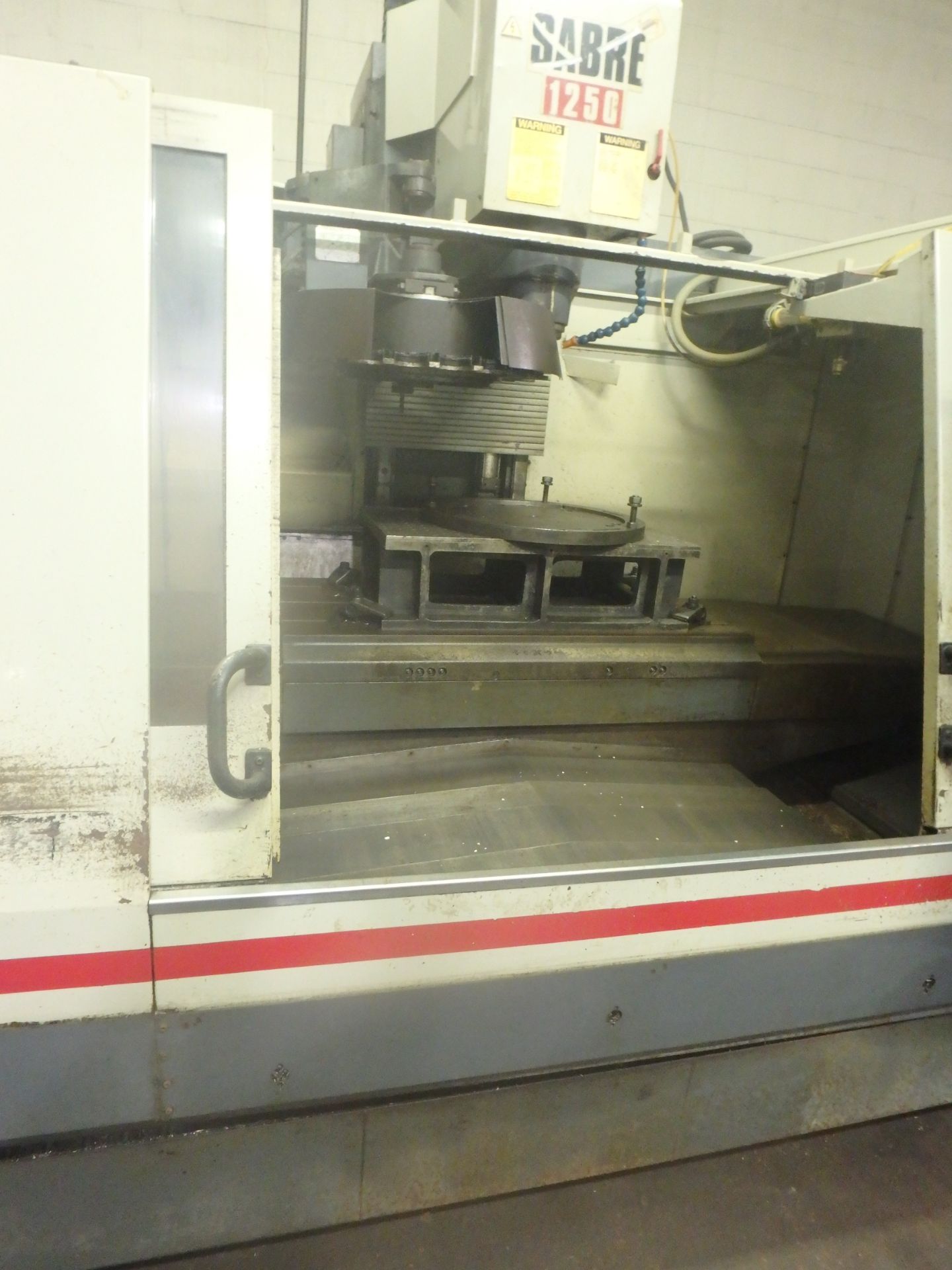 Cincinnati Sabre 1250 ERT Vertical Machining Center, 850SX Control - Image 7 of 11