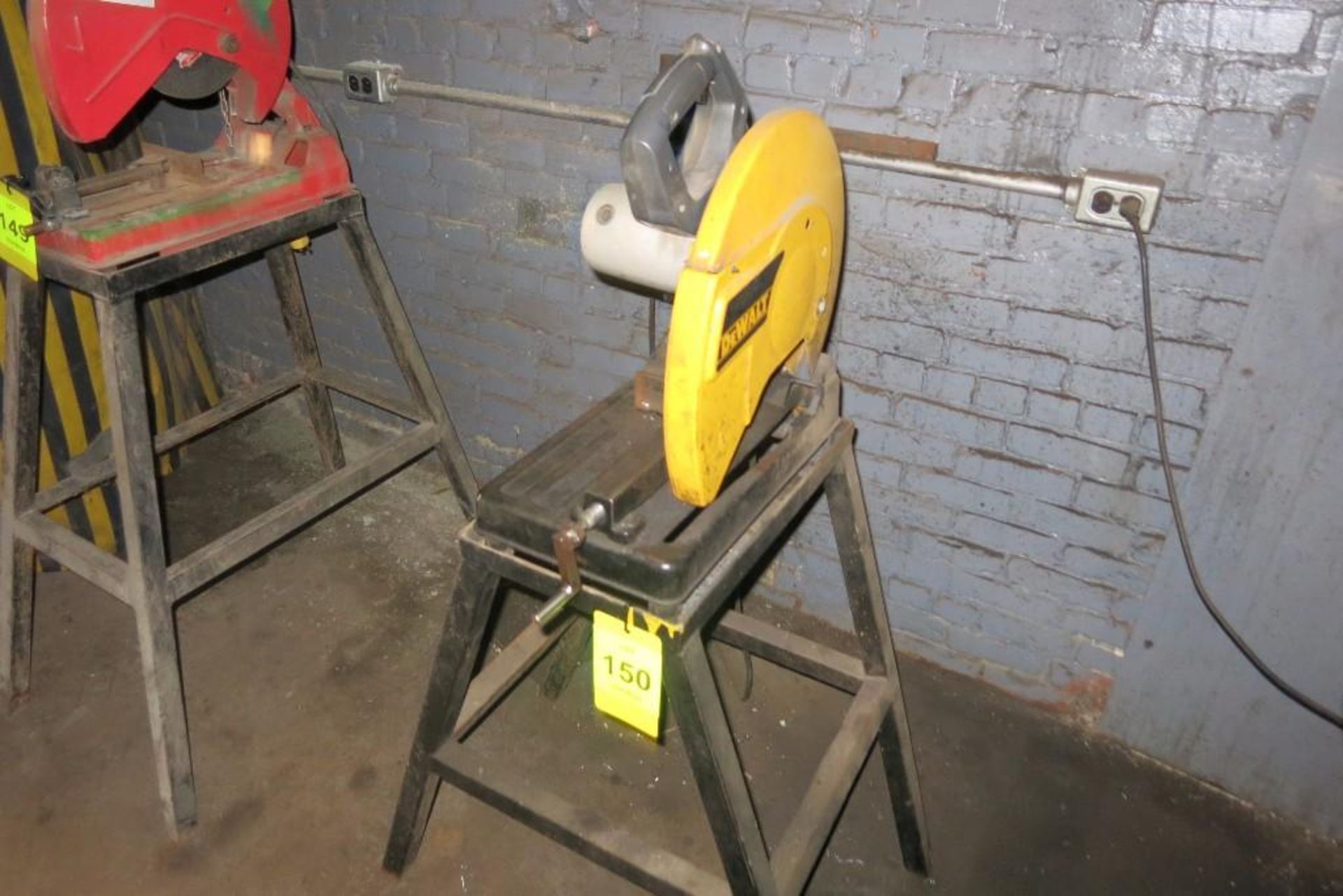 DeWalt 14" chop saw, model DW870, stand mounted