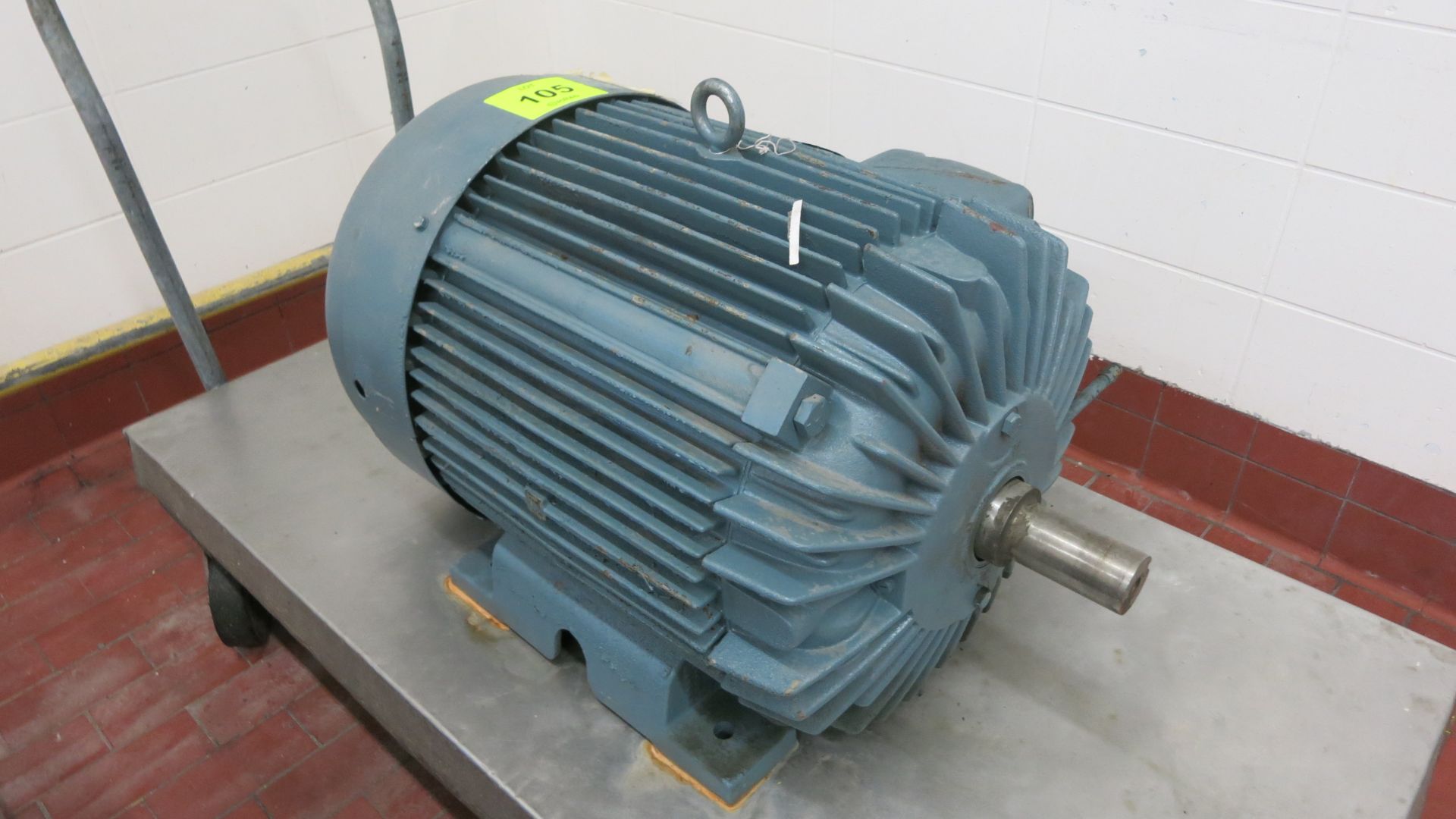 Pacemaker motor, model 2NE82S-002, 75 hp, 480 V, 3 ph, 60 hz, 1775 rpm