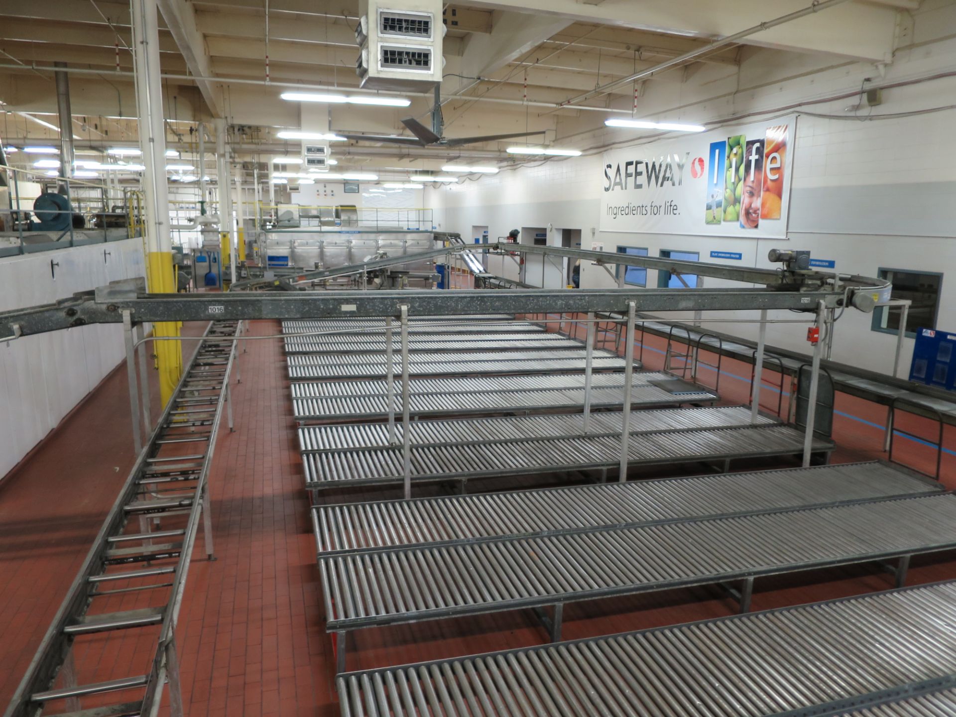 [Lot] Pan return and feed conveyor, approx. 425 running, various types (belt, roller, magnetic) with - Image 2 of 7