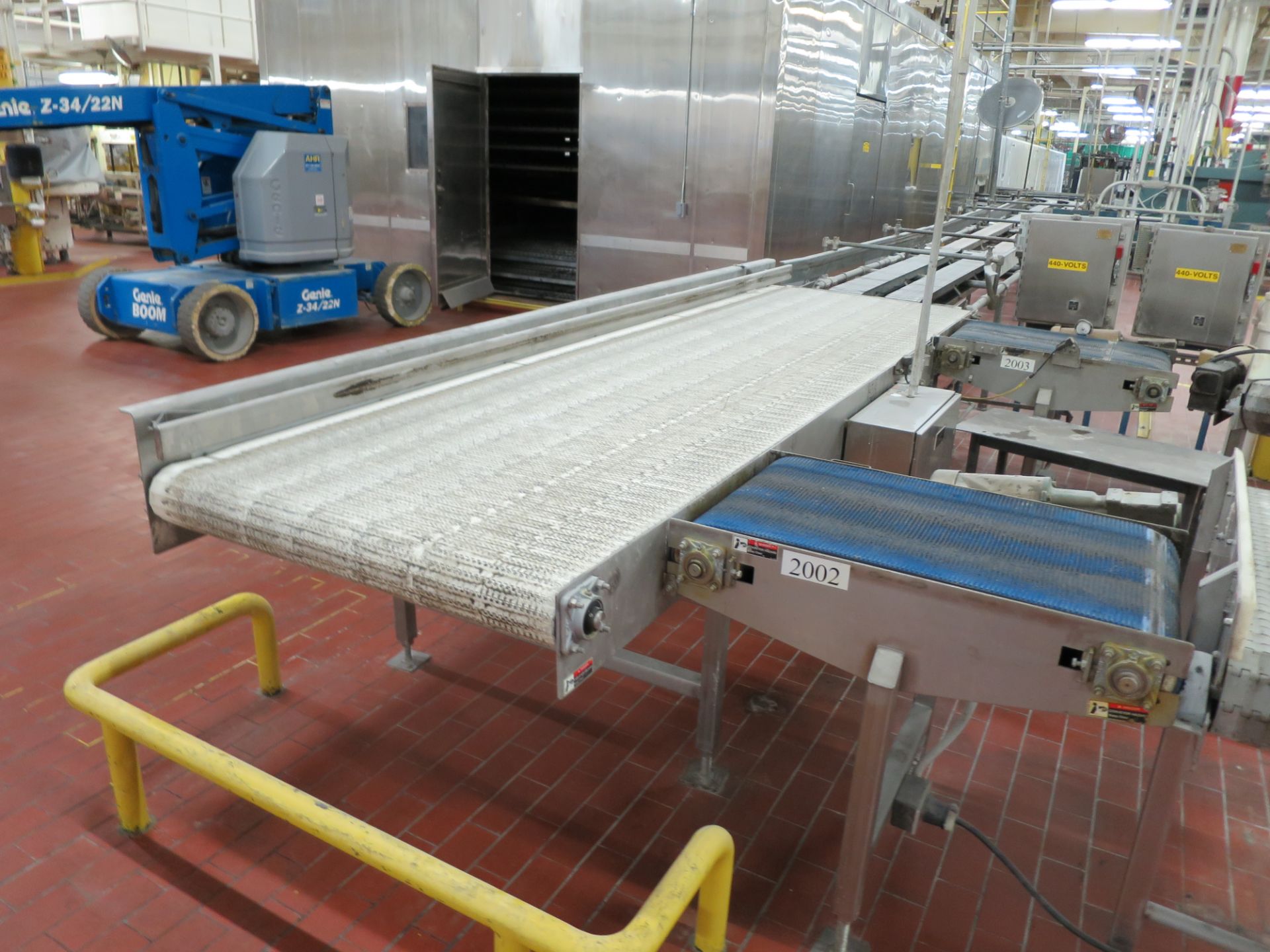 Pan transfer conveying system, including (2) 6' inclined 16" belt, (2) 3' 20" belt, (1) 12' - Image 2 of 3