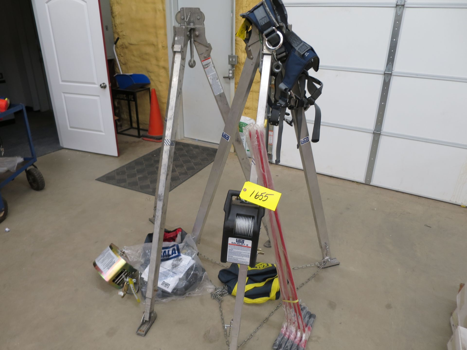 Fall protection/Confined space equipment