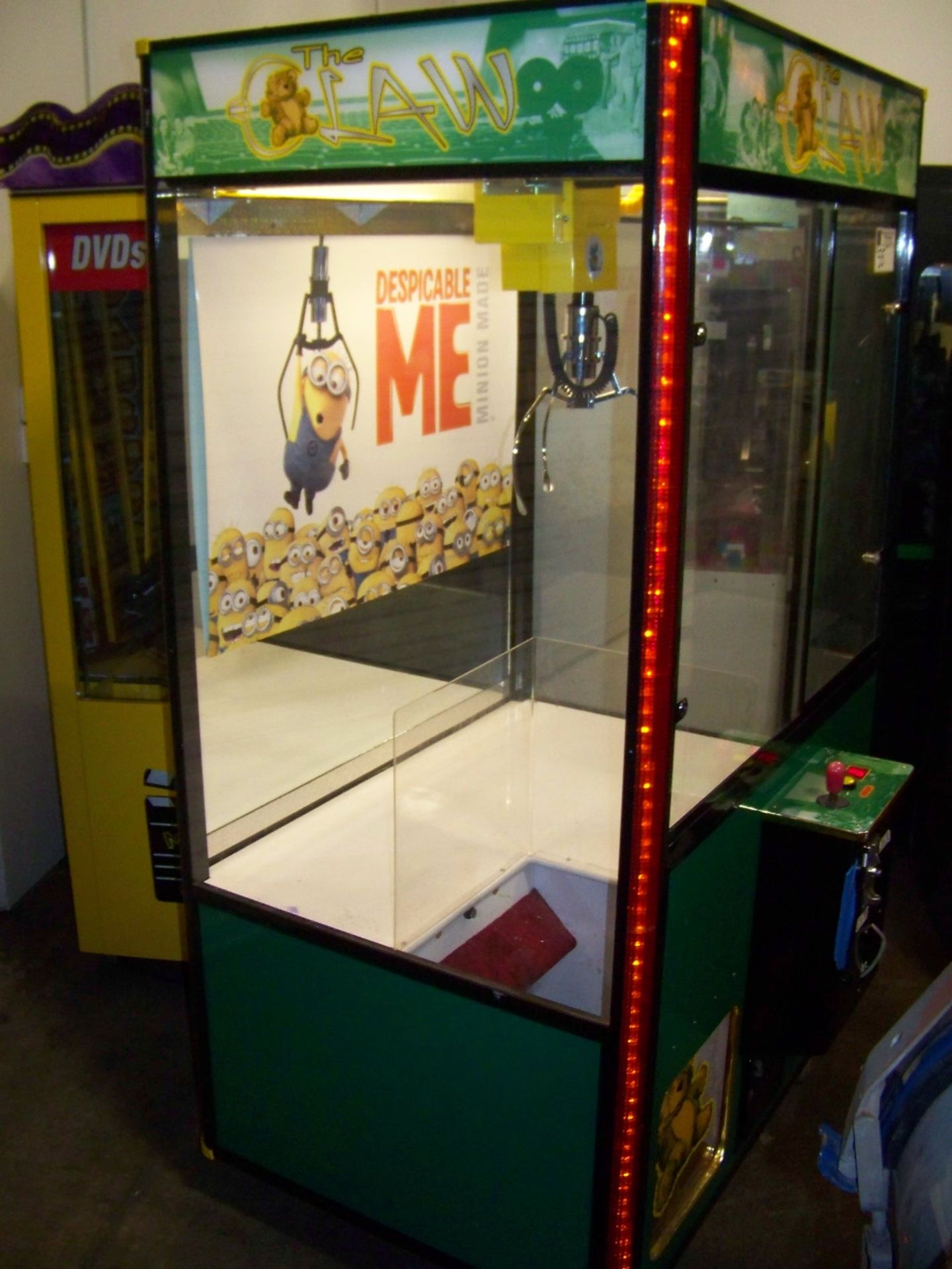 45" THE CLAW PLUSH CRANE MACHINE - Image 3 of 4