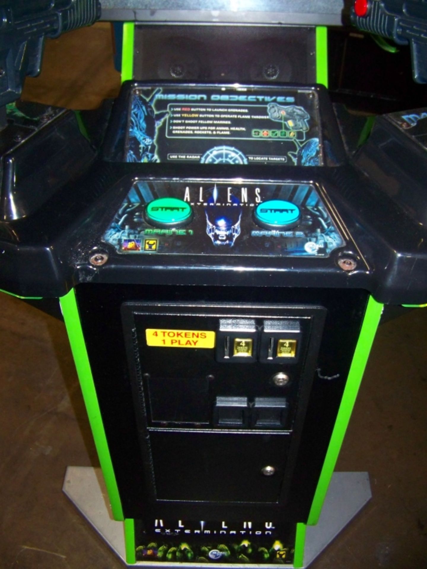 ALIENS EXTERMINATION FIXED GUN SHOOTER ARCADE GAME - Image 8 of 10